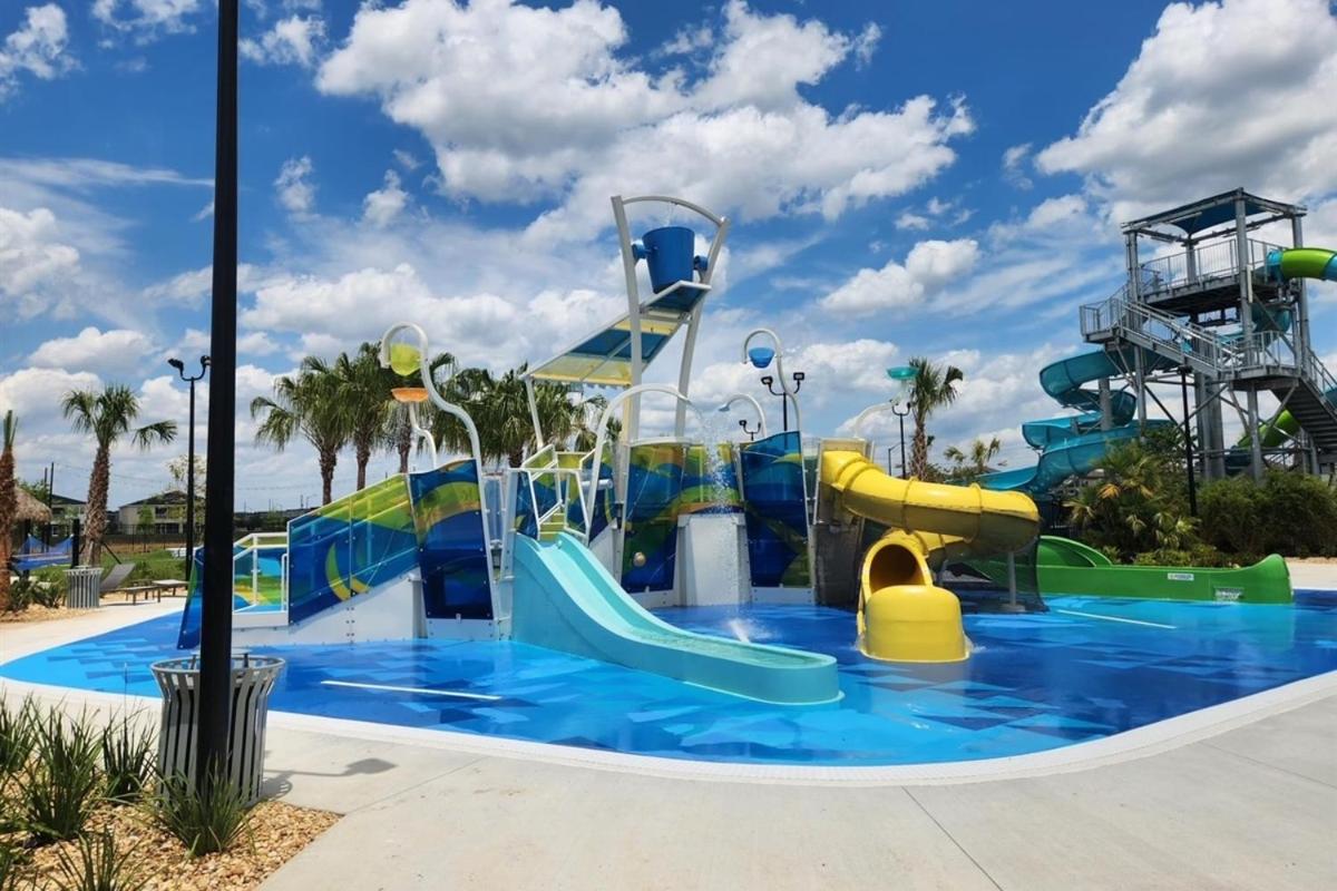 Champions Gate 5BR w/ Pool, Sleeps 12