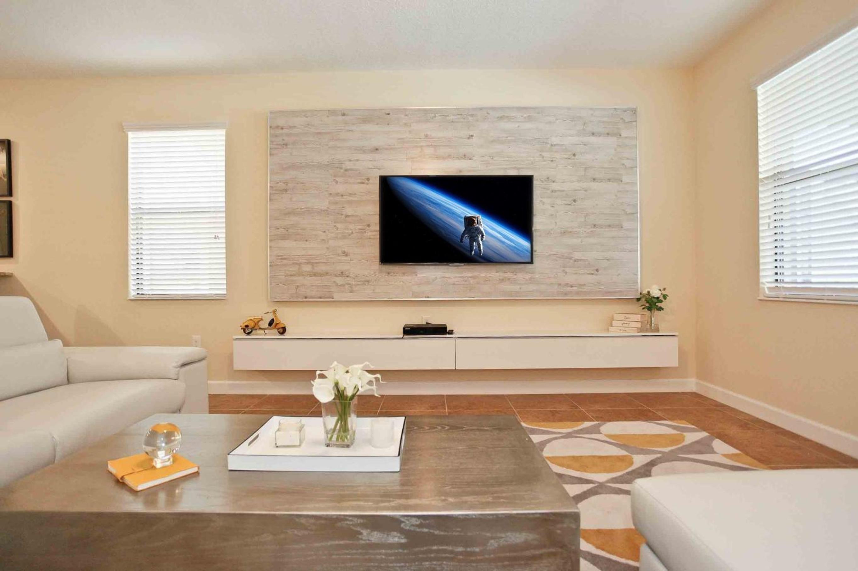 Spacious family getaway in Champions Gate Resort