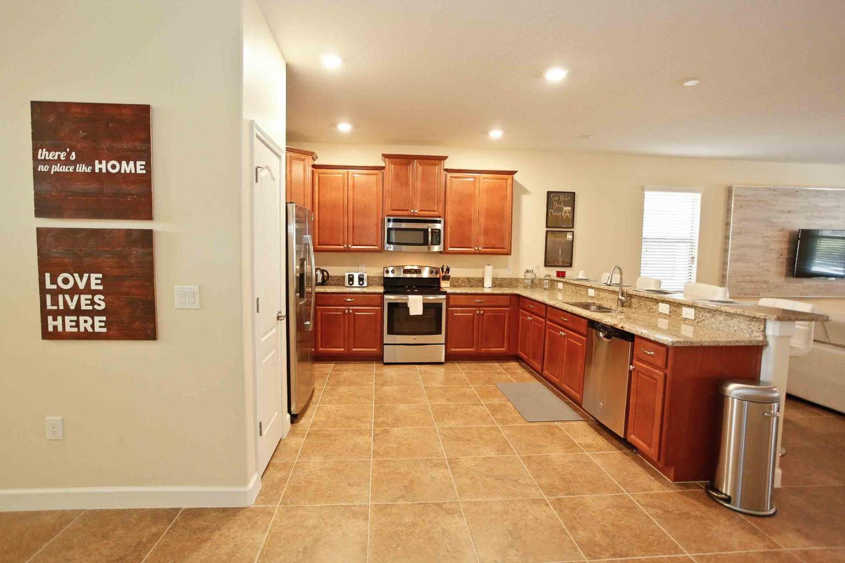 Spacious family getaway in Champions Gate Resort