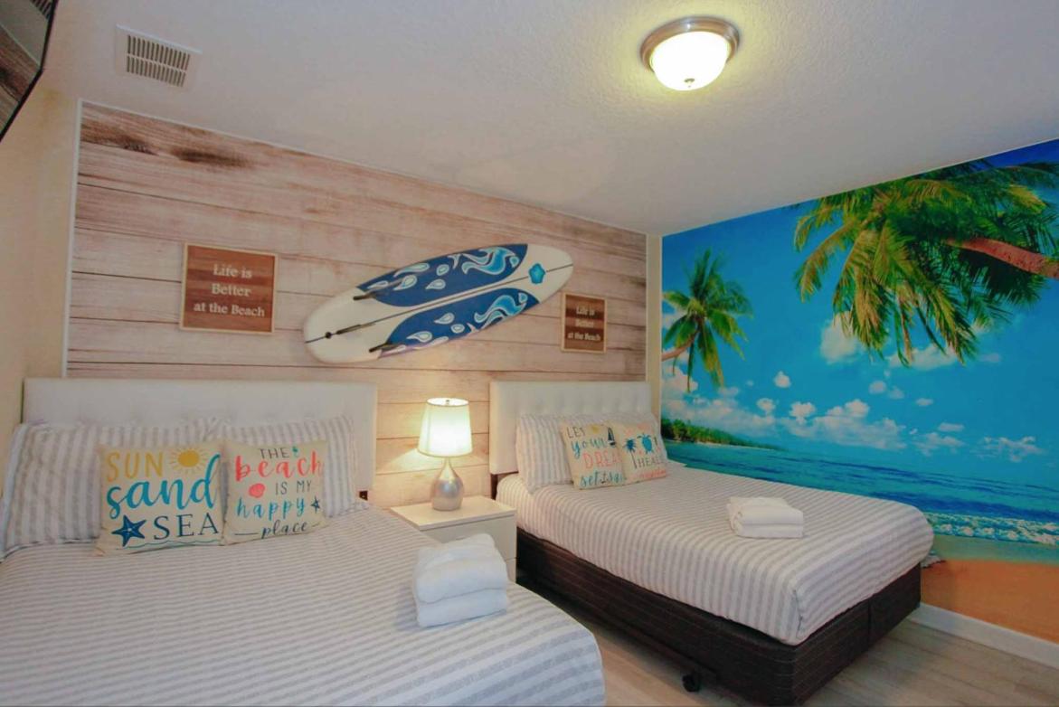 Spacious family getaway in Champions Gate Resort