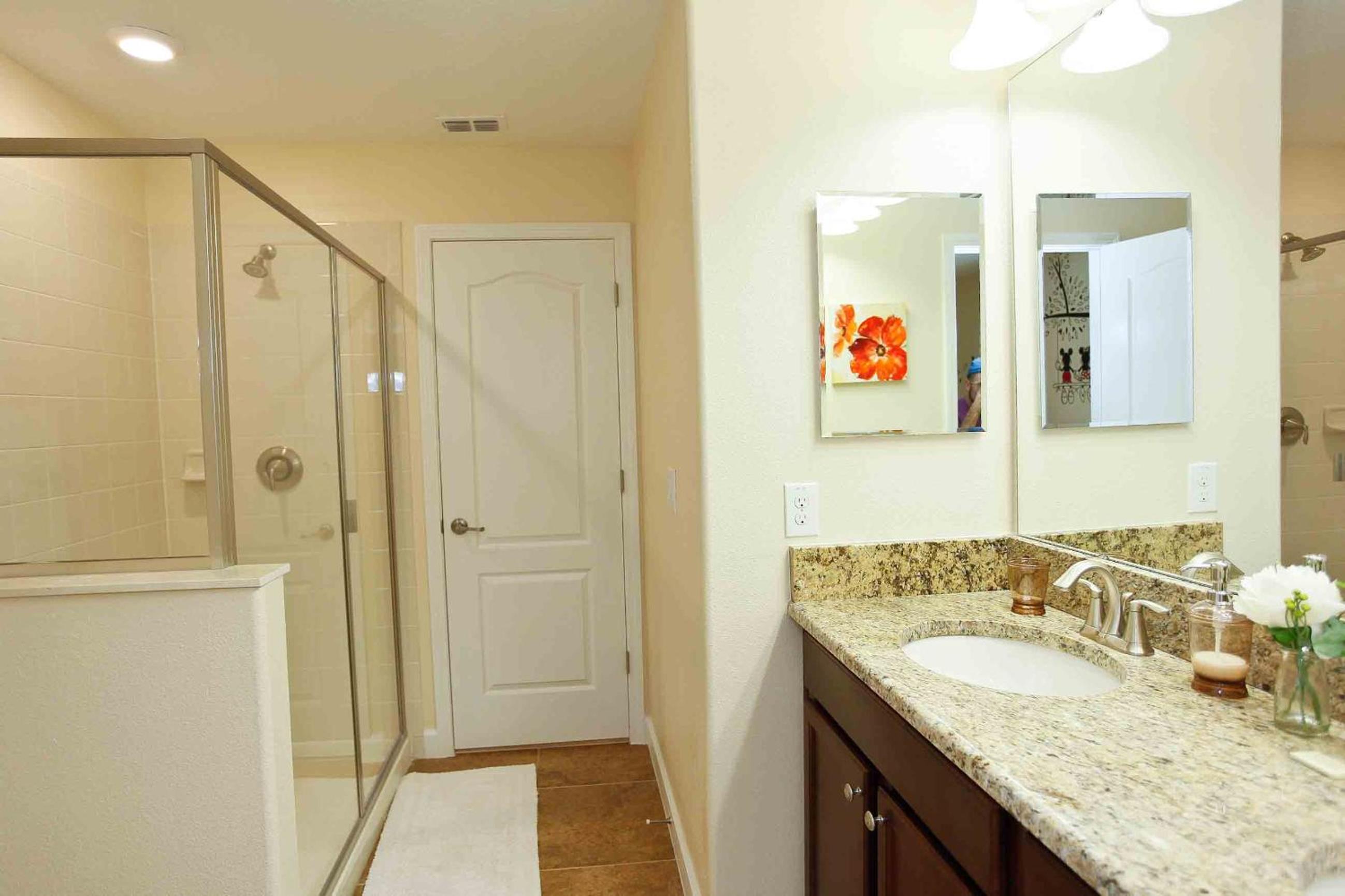 Spacious family getaway in Champions Gate Resort