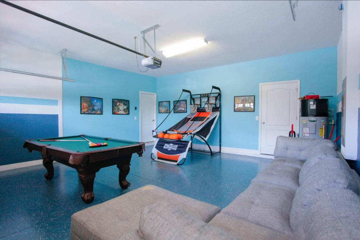 Spacious family getaway in Champions Gate Resort