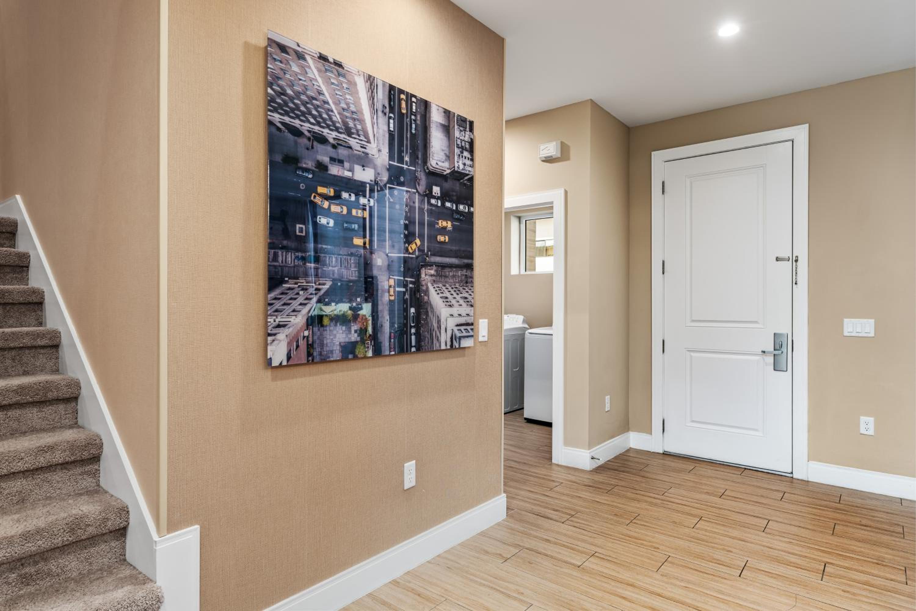 Bright and Modern Townhome at Magic Village – Superb Disney Location