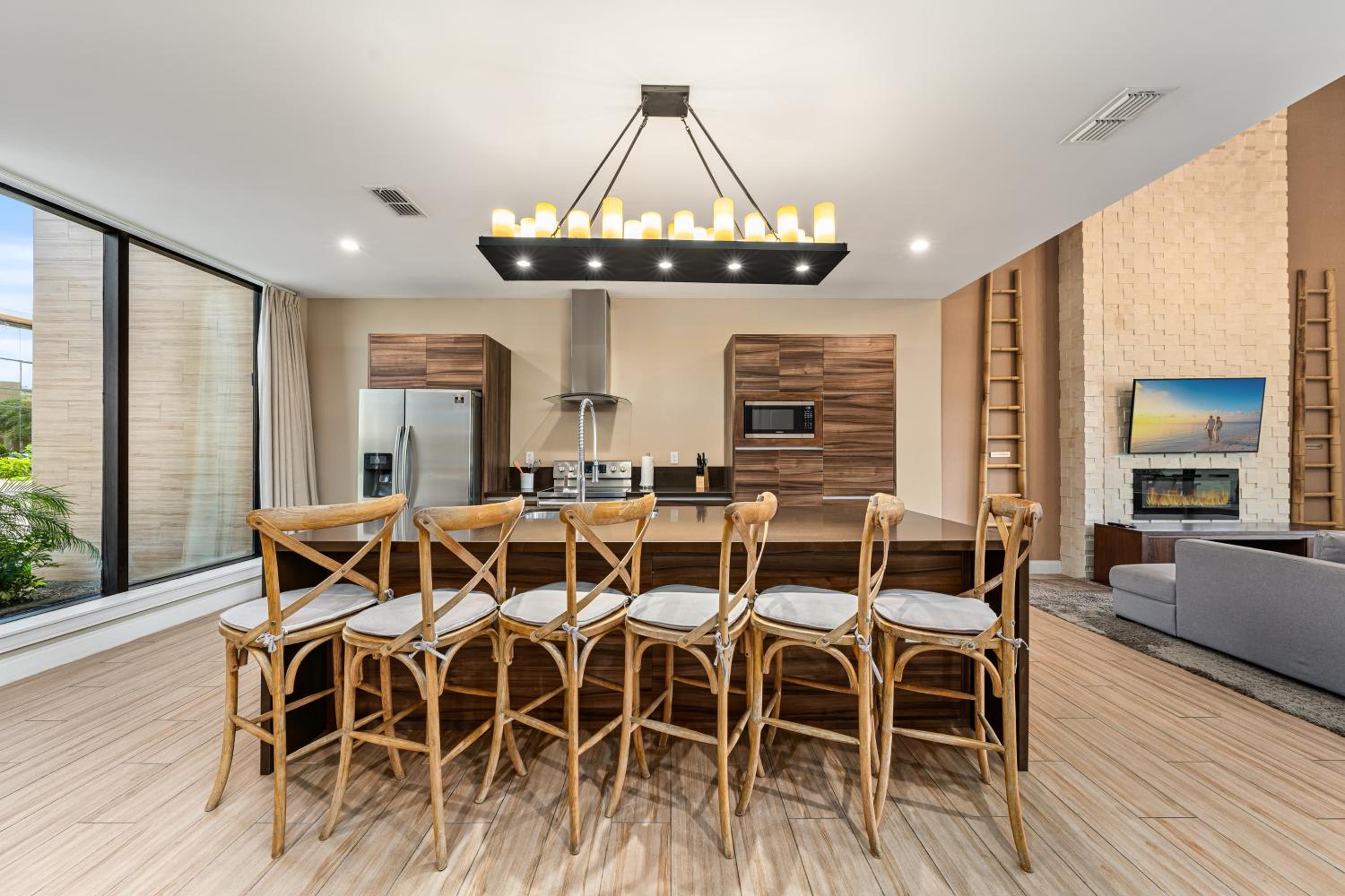 Bright and Modern Townhome at Magic Village – Superb Disney Location
