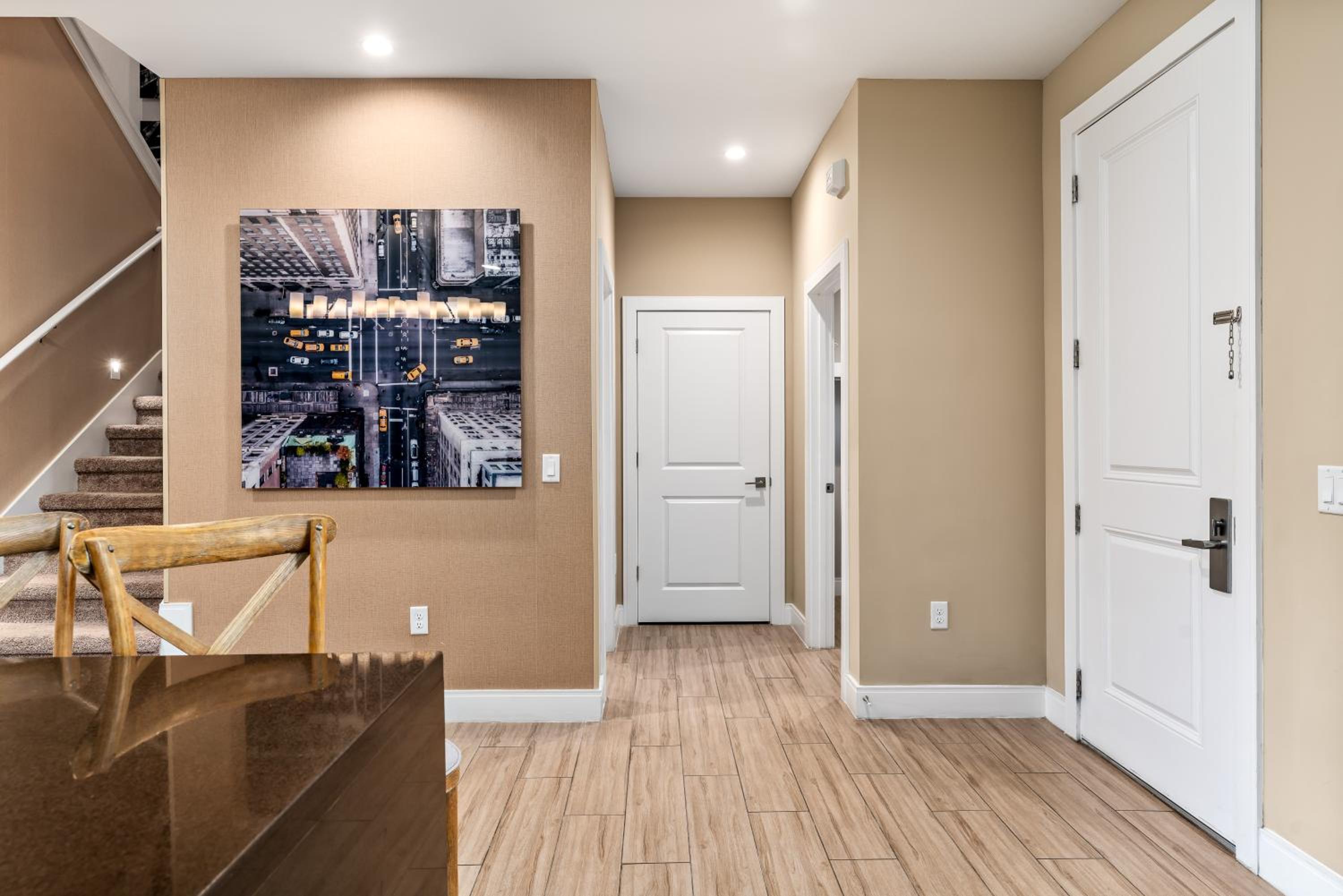 Bright and Modern Townhome at Magic Village – Superb Disney Location