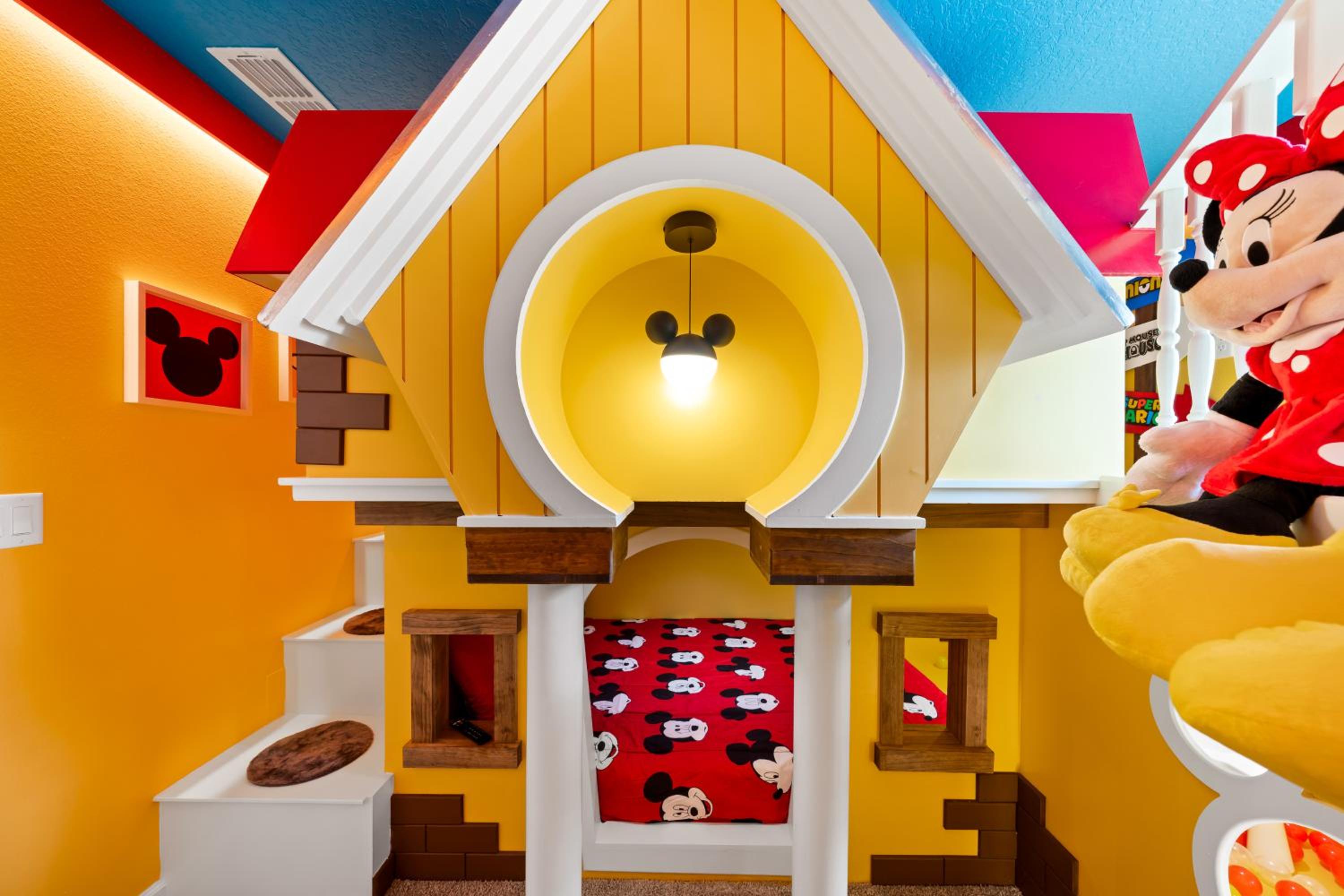 Perfect for children! With Epic Themed Bedrooms