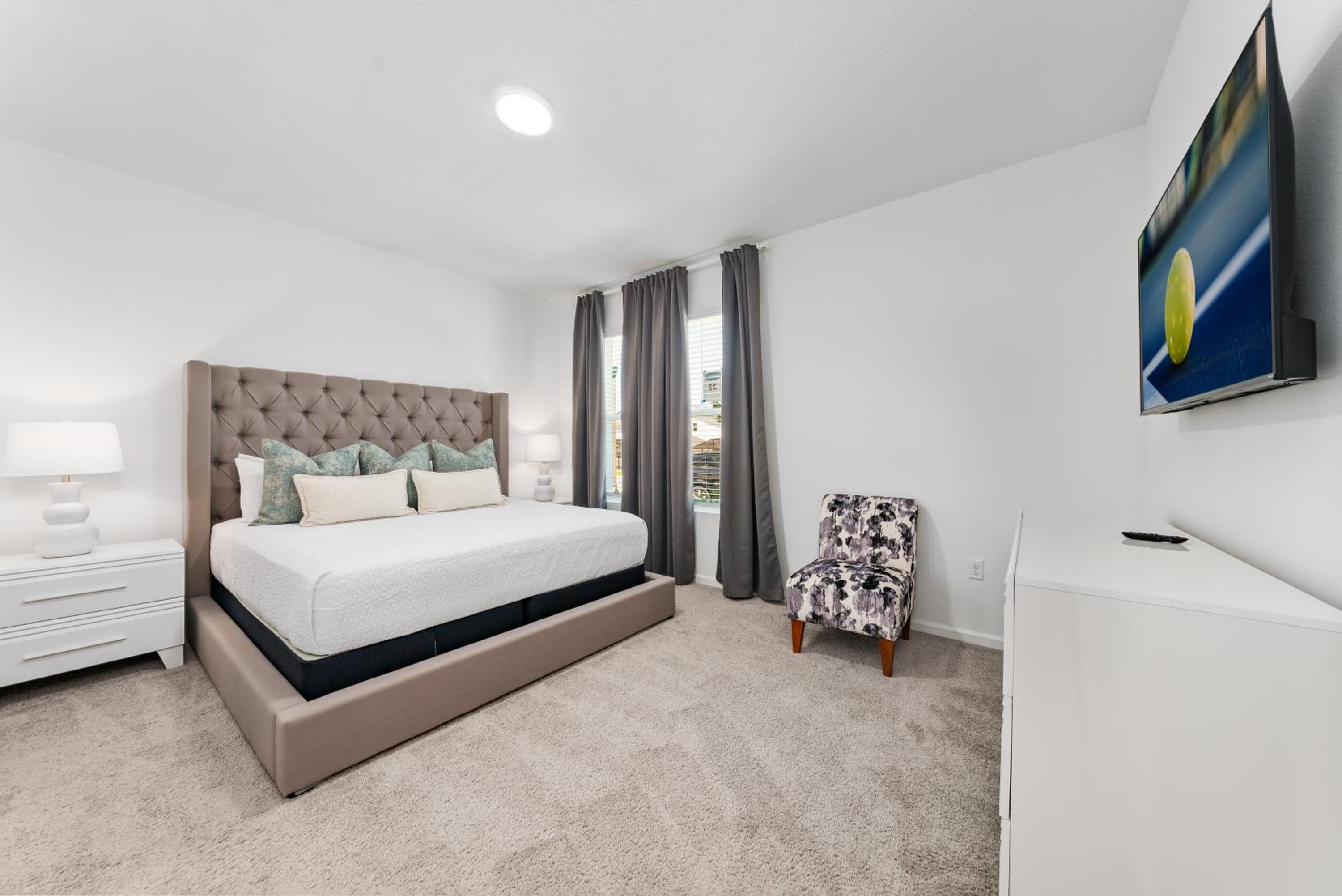 Fun-Filled Solara Stay w/ Pool & Resort Access
