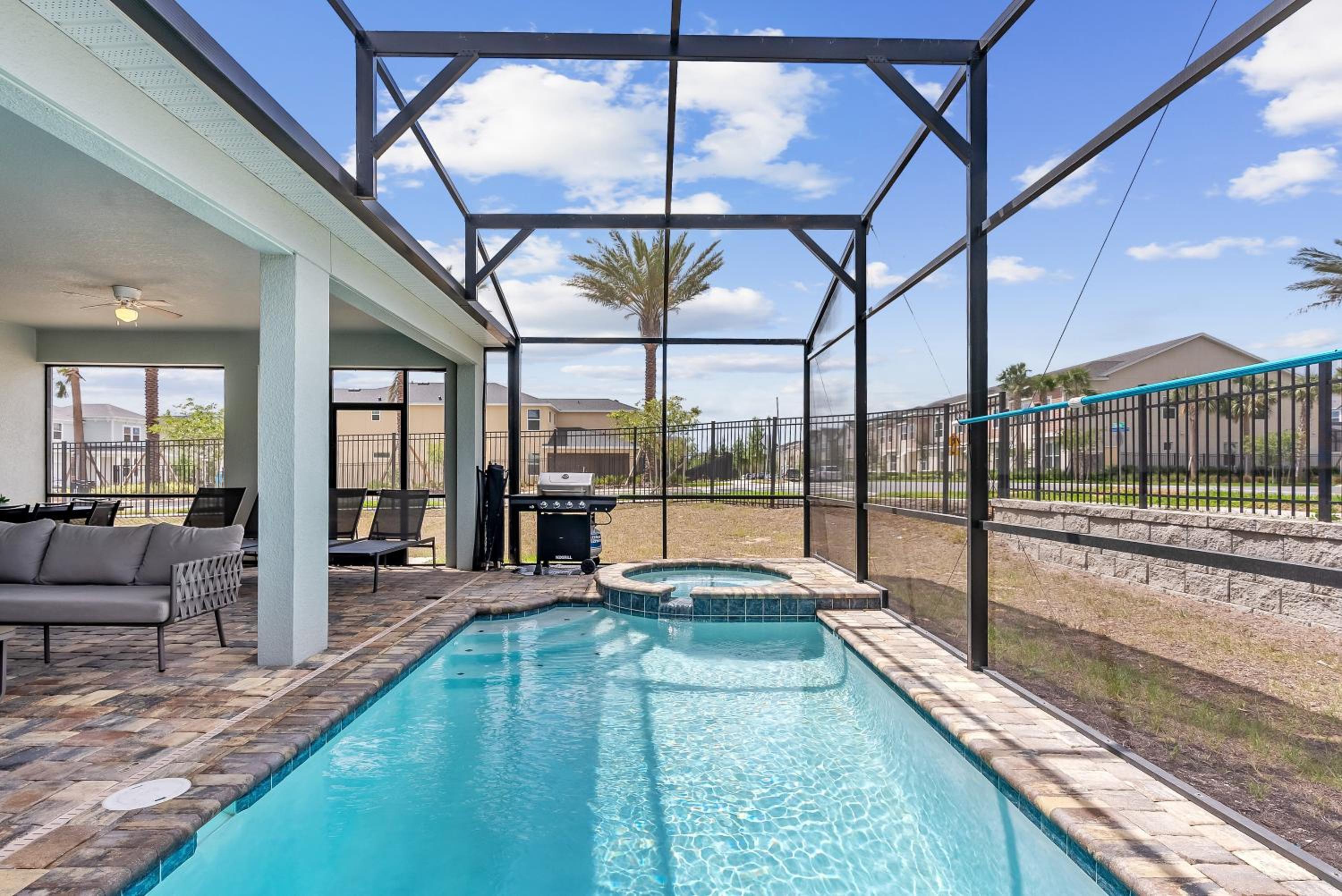 Adventure Escape w Epic Themed Bedrooms and Private Pool