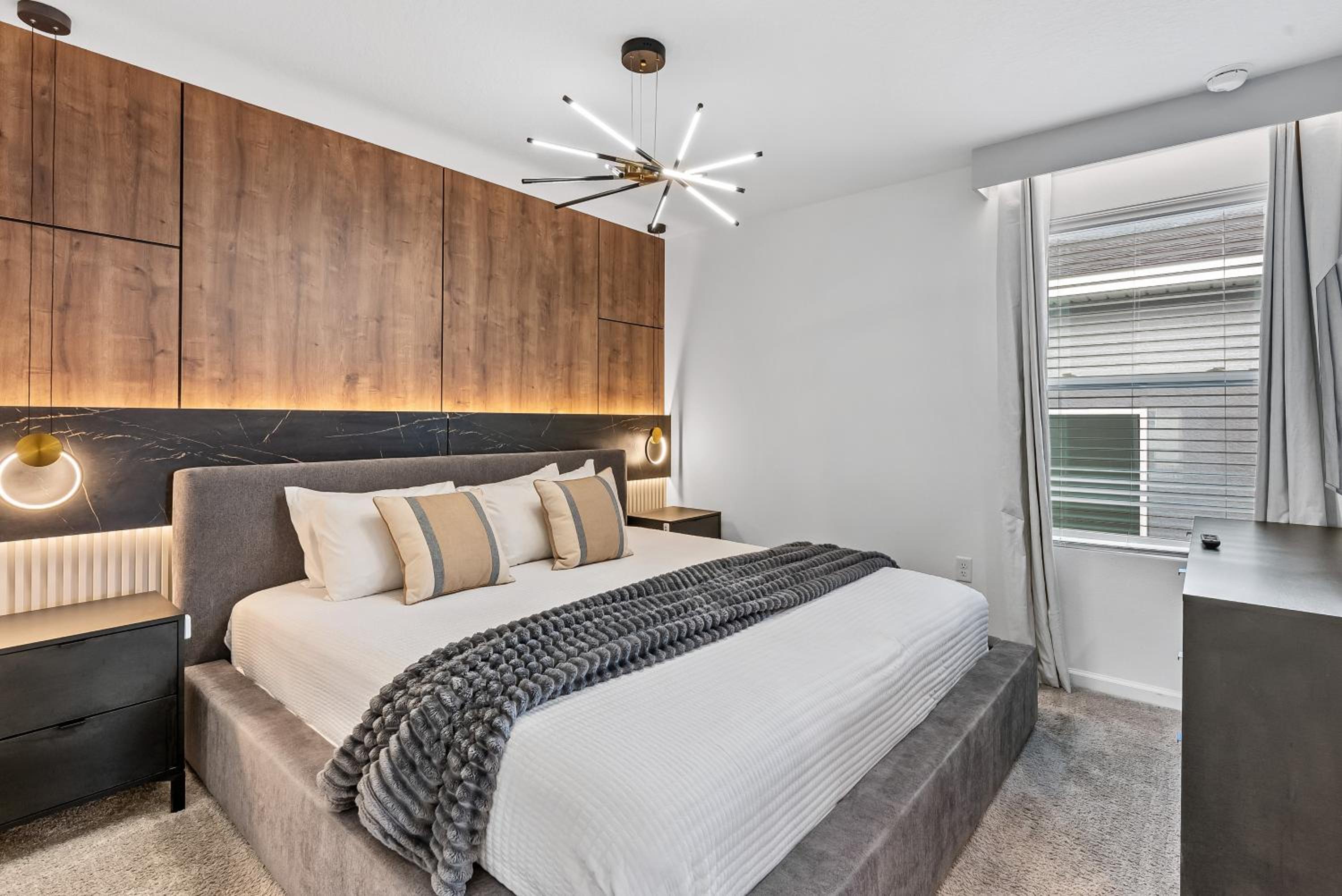 Adventure Escape w Epic Themed Bedrooms and Private Pool