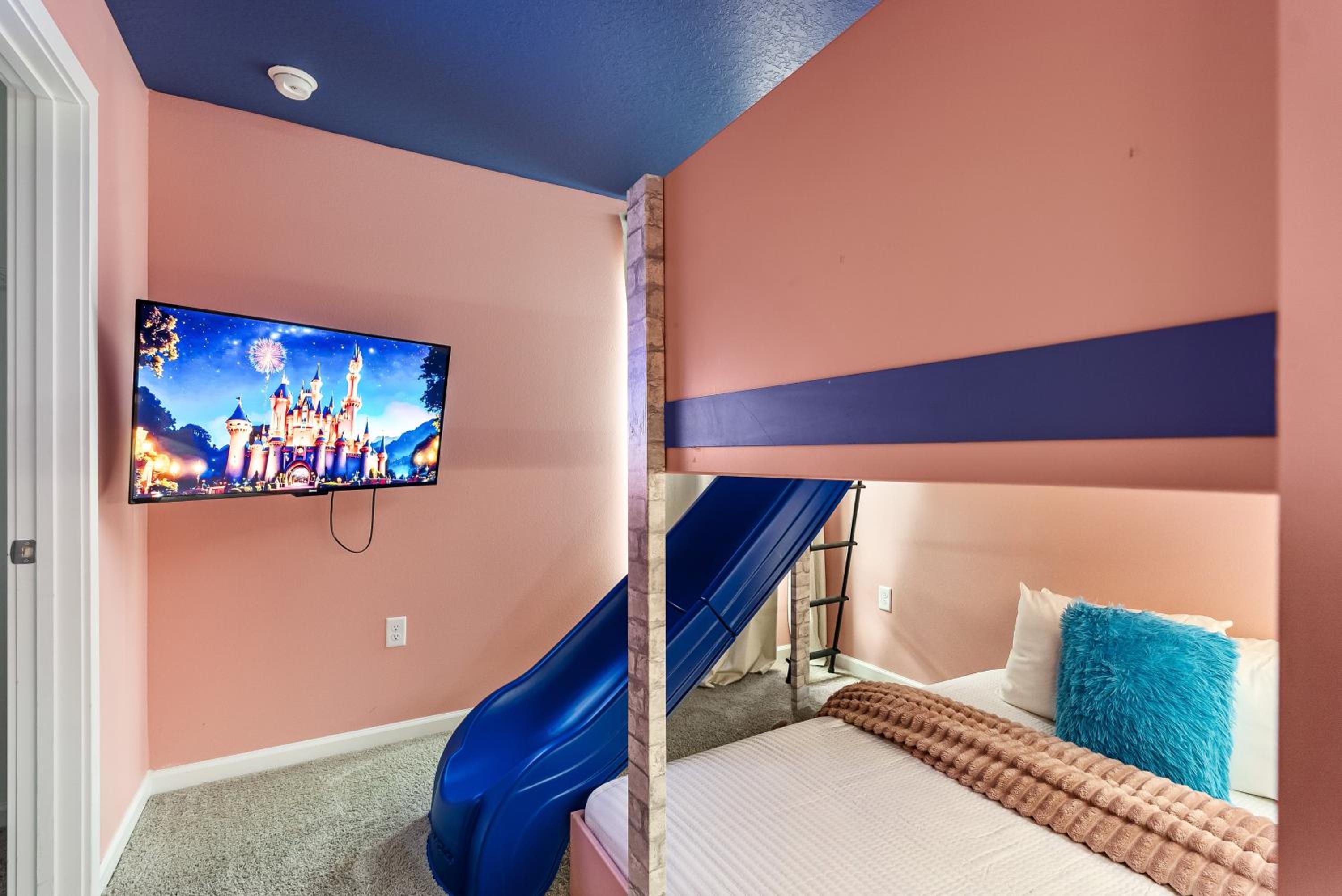 Adventure Escape w Epic Themed Bedrooms and Private Pool