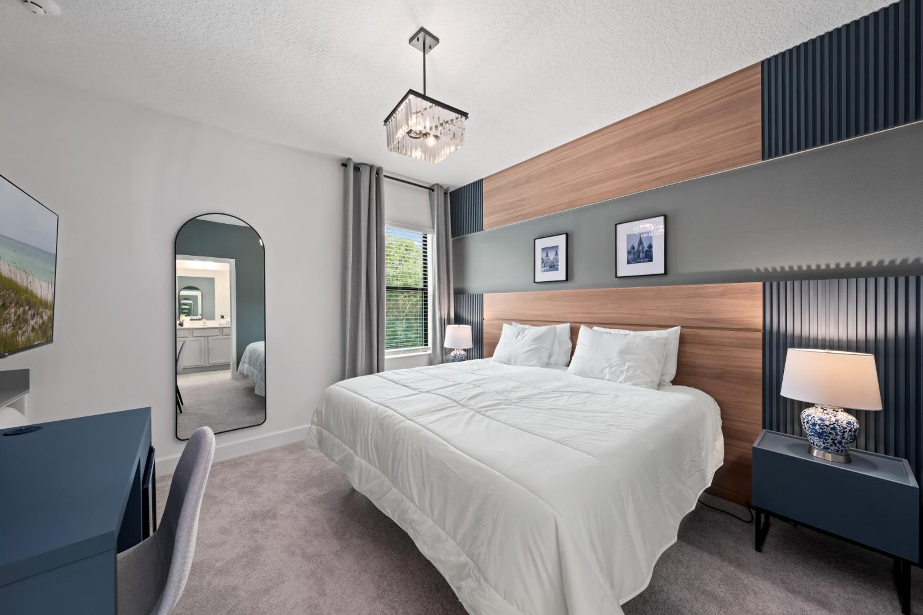 Brand New Modern State of the Art Home! Sleeps 31