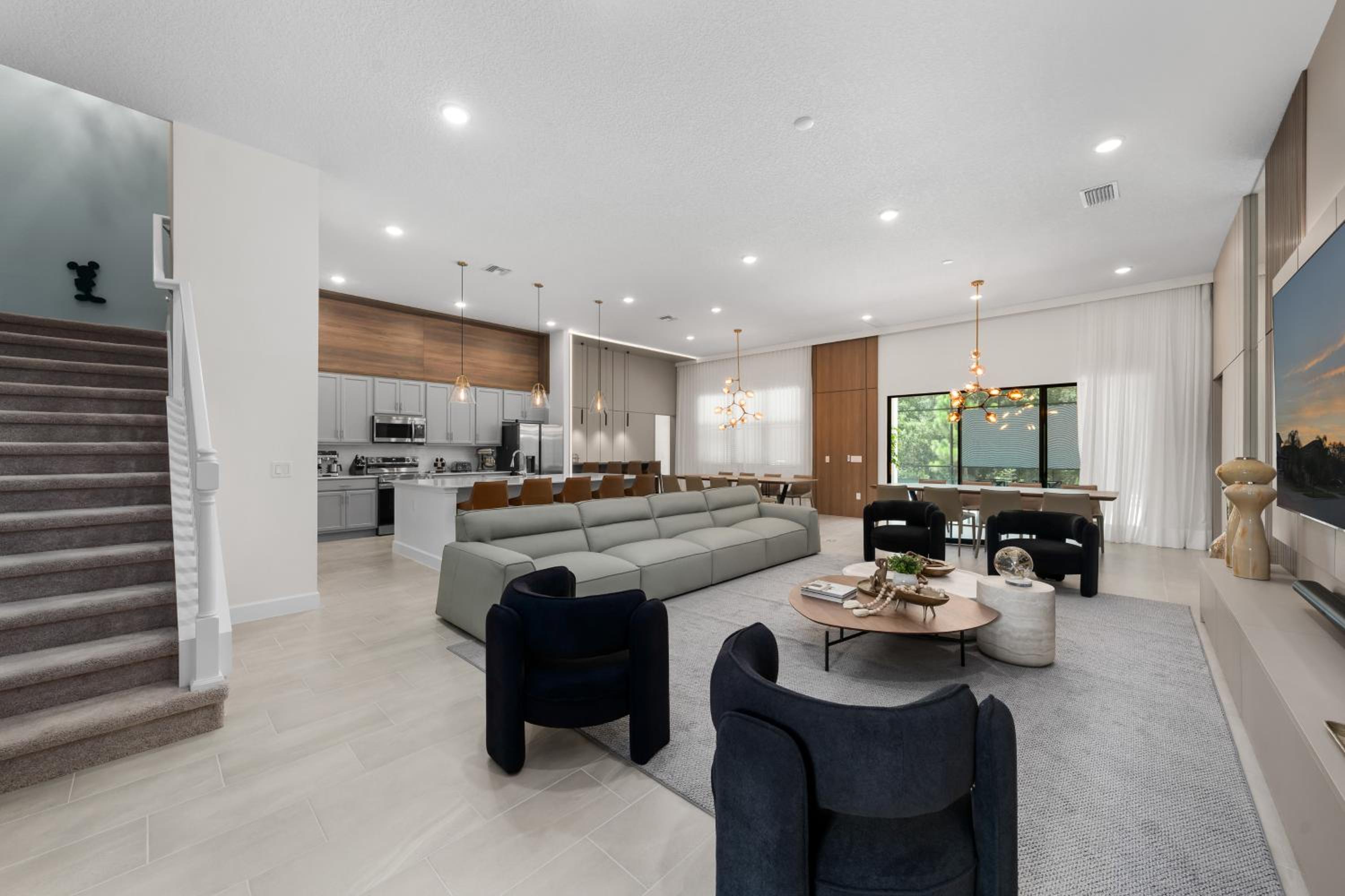 Brand New Modern State of the Art Home! Sleeps 31