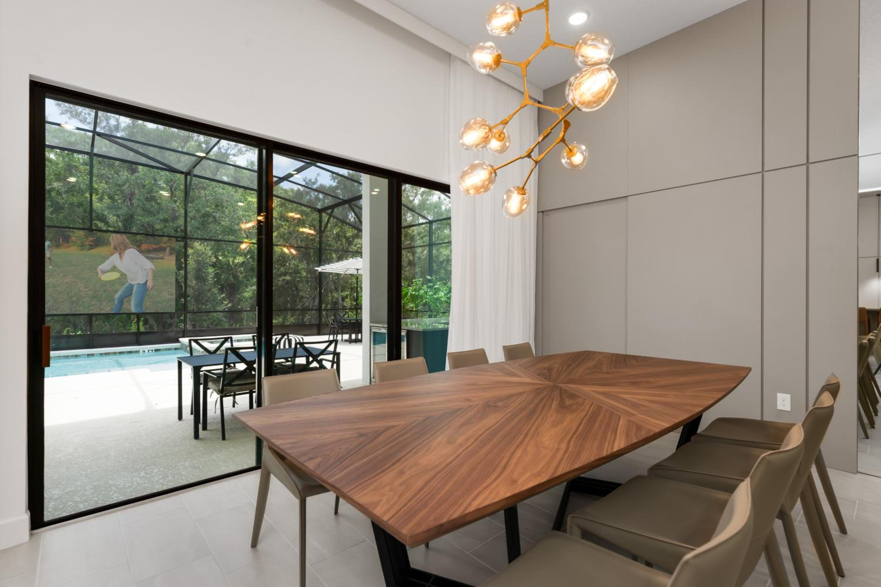 Brand New Modern State of the Art Home! Sleeps 31