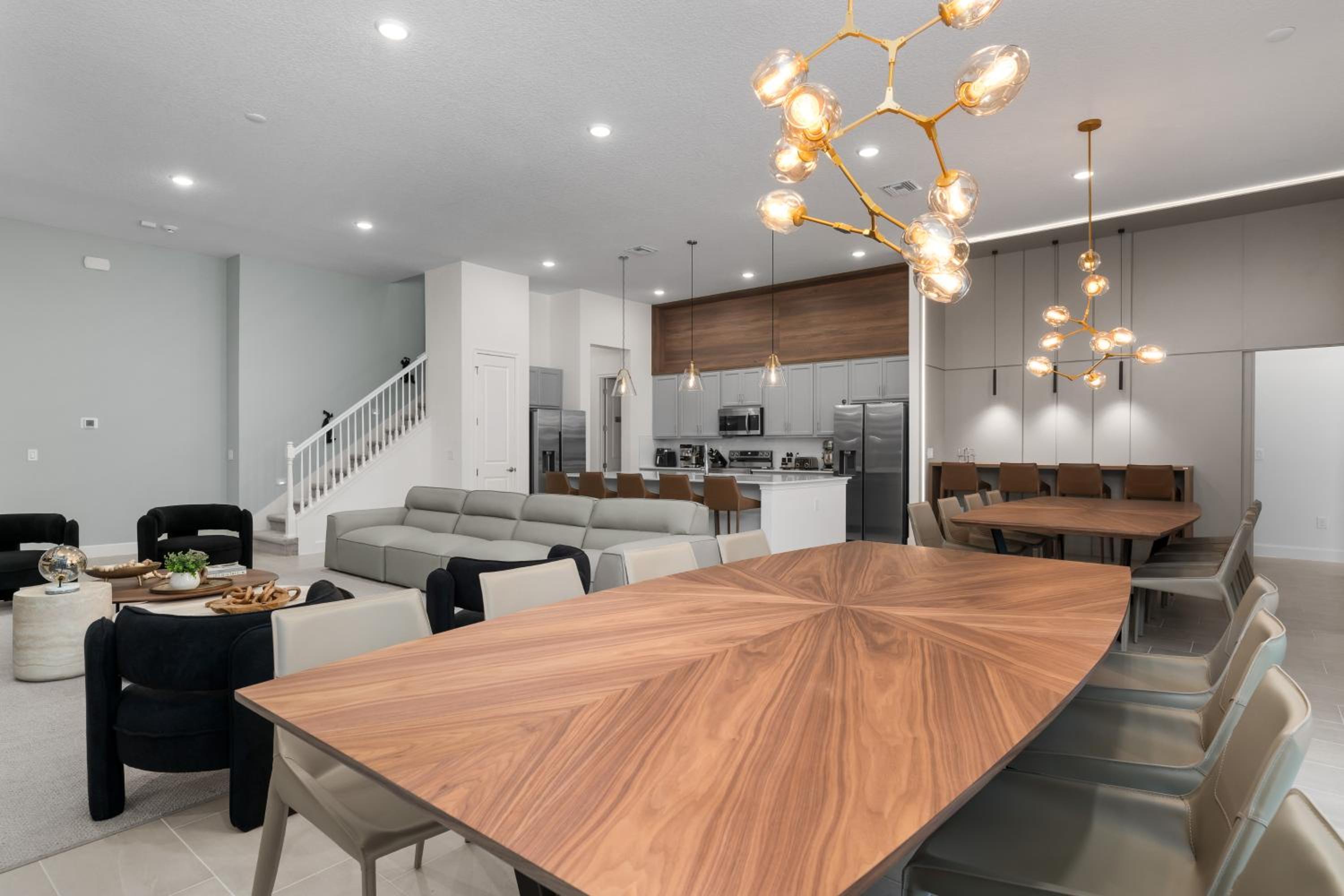 Brand New Modern State of the Art Home! Sleeps 31