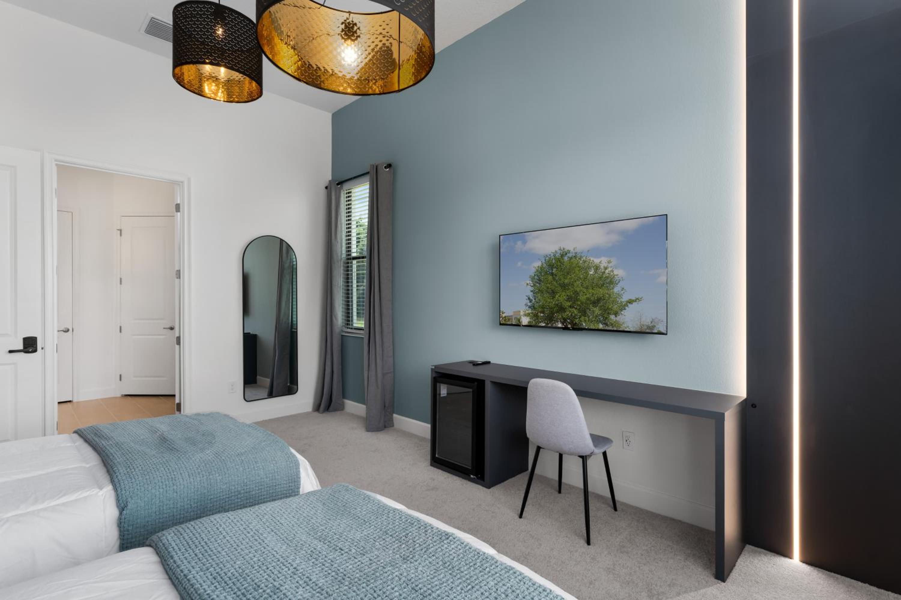 Brand New Modern State of the Art Home! Sleeps 31