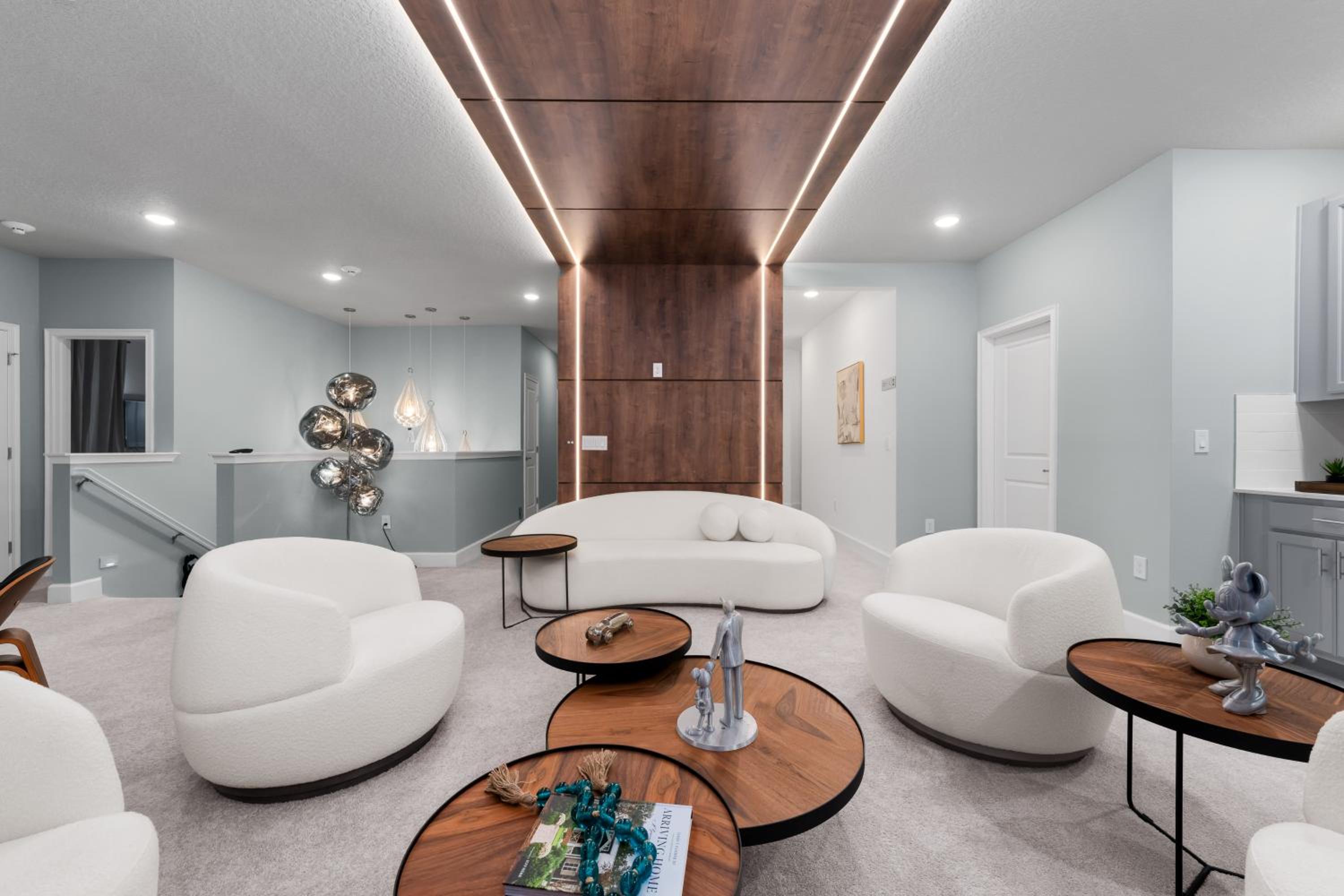 Brand New Modern State of the Art Home! Sleeps 31