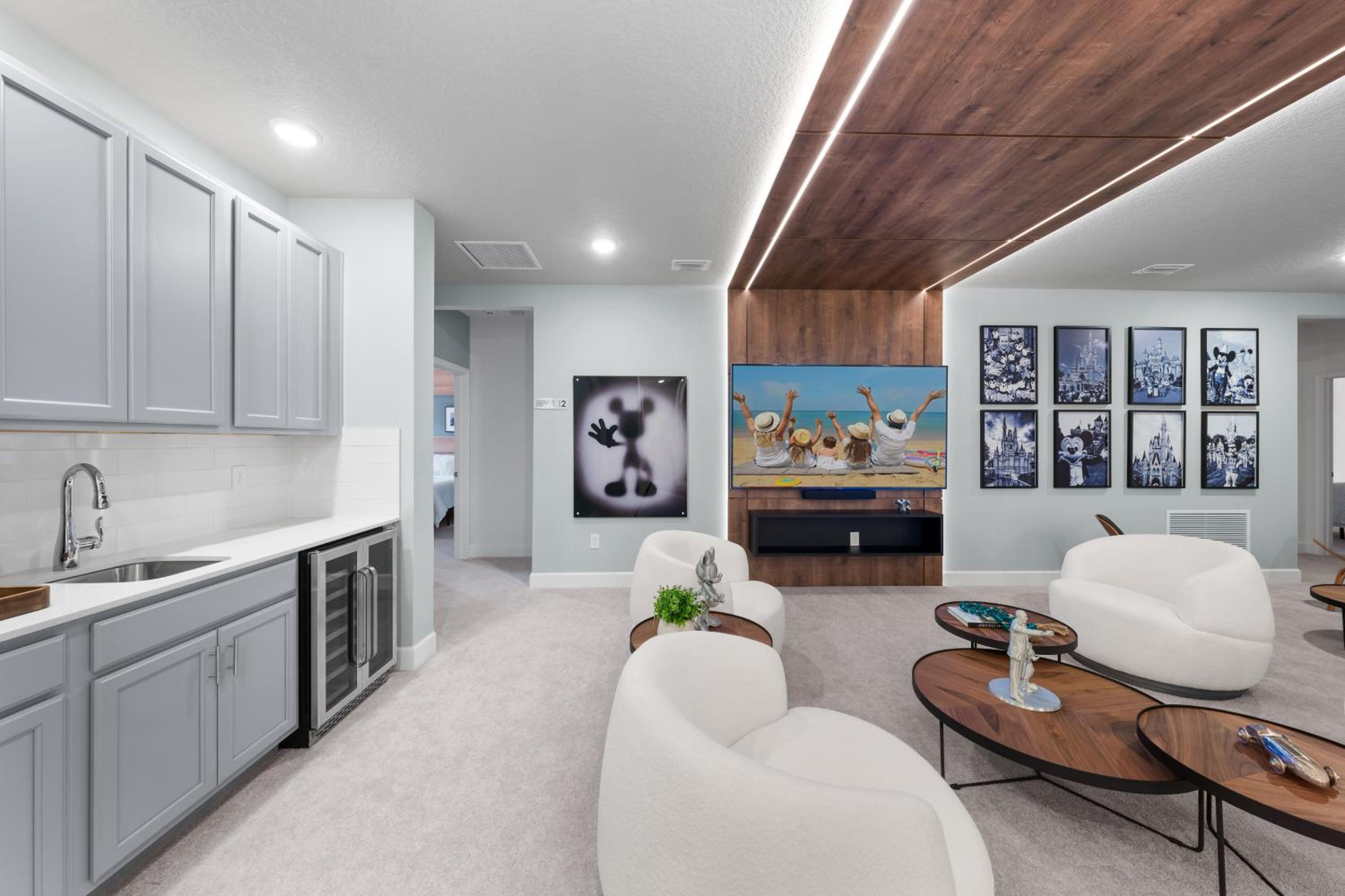 Brand New Modern State of the Art Home! Sleeps 31