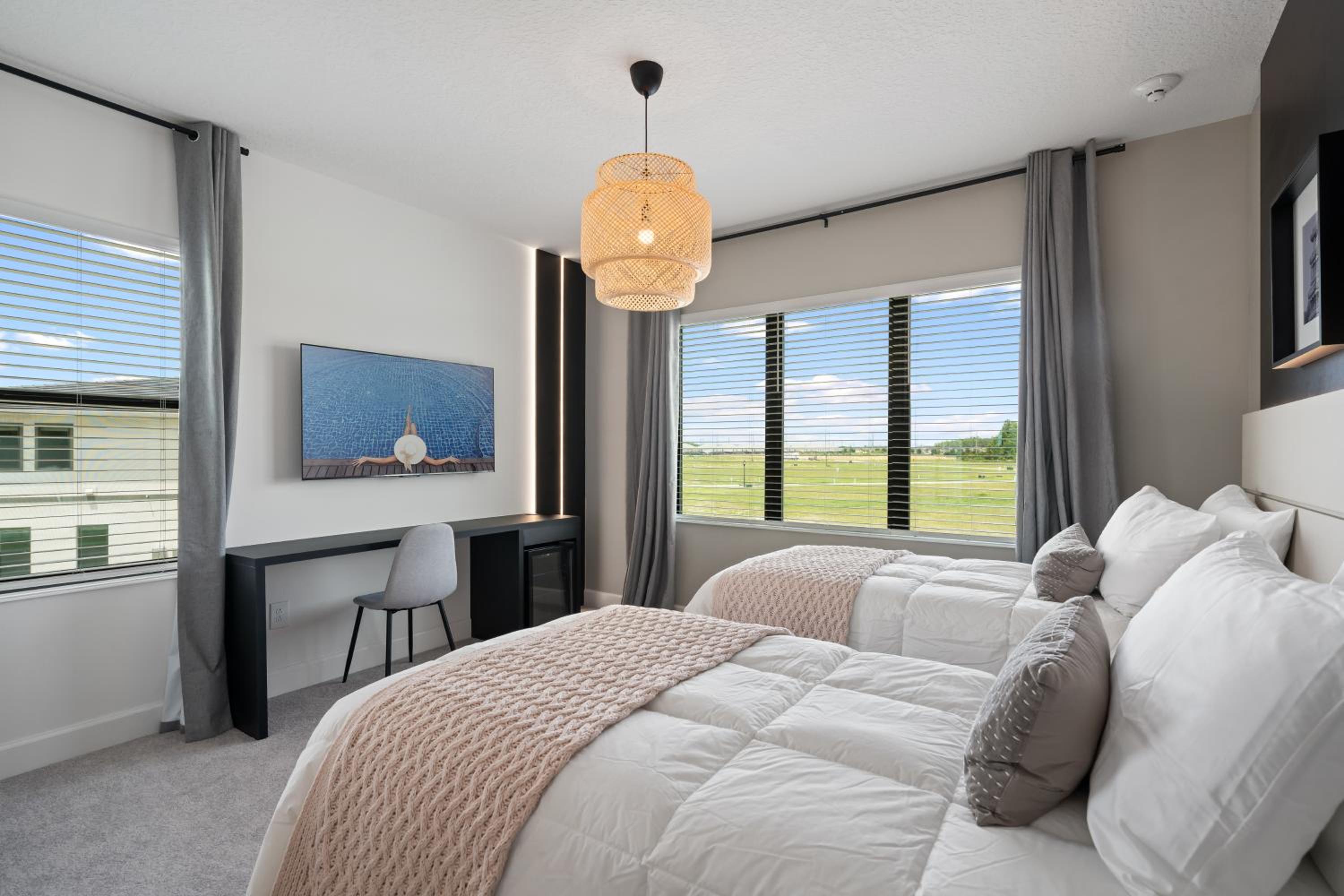 Brand New Modern State of the Art Home! Sleeps 31