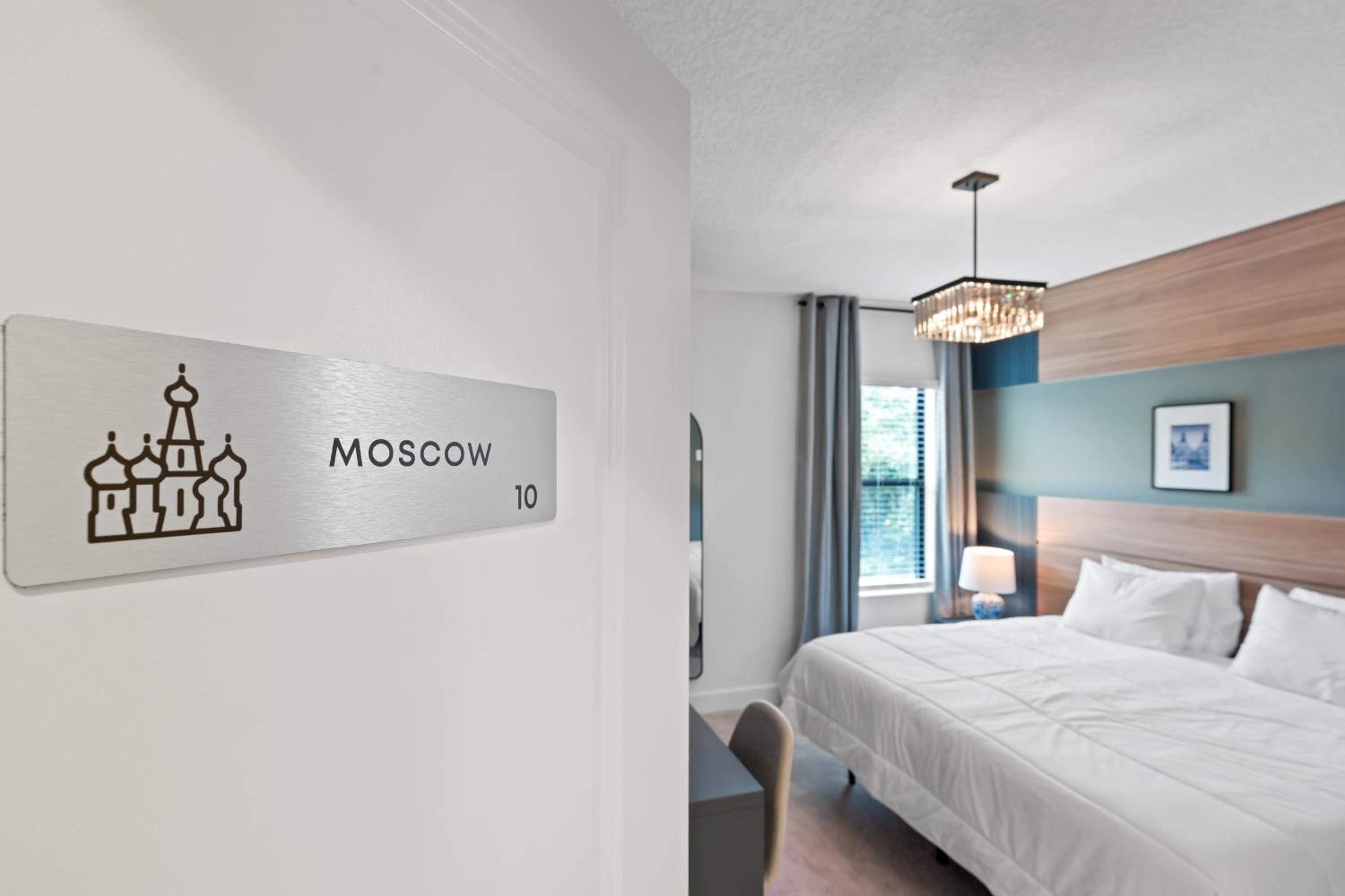 Brand New Modern State of the Art Home! Sleeps 31