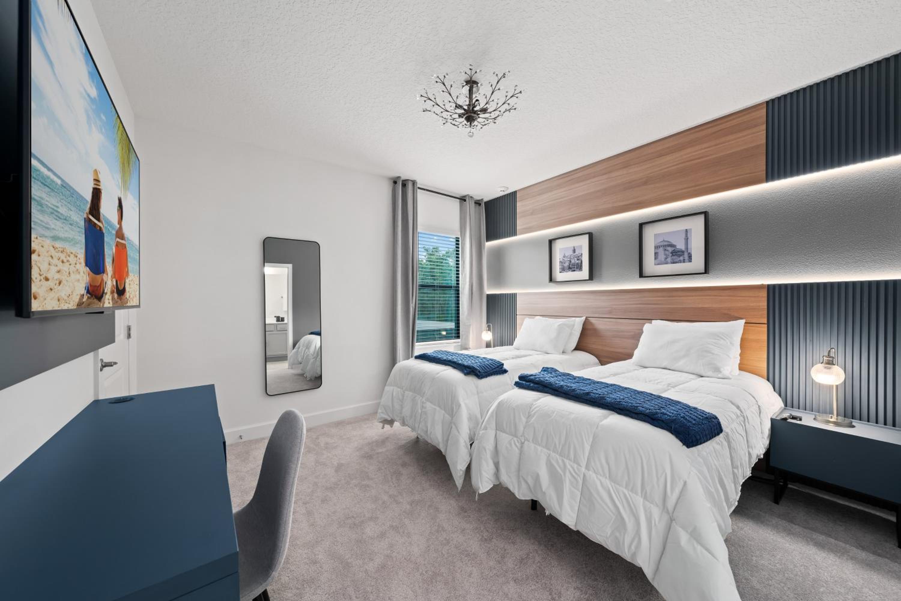 Brand New Modern State of the Art Home! Sleeps 31