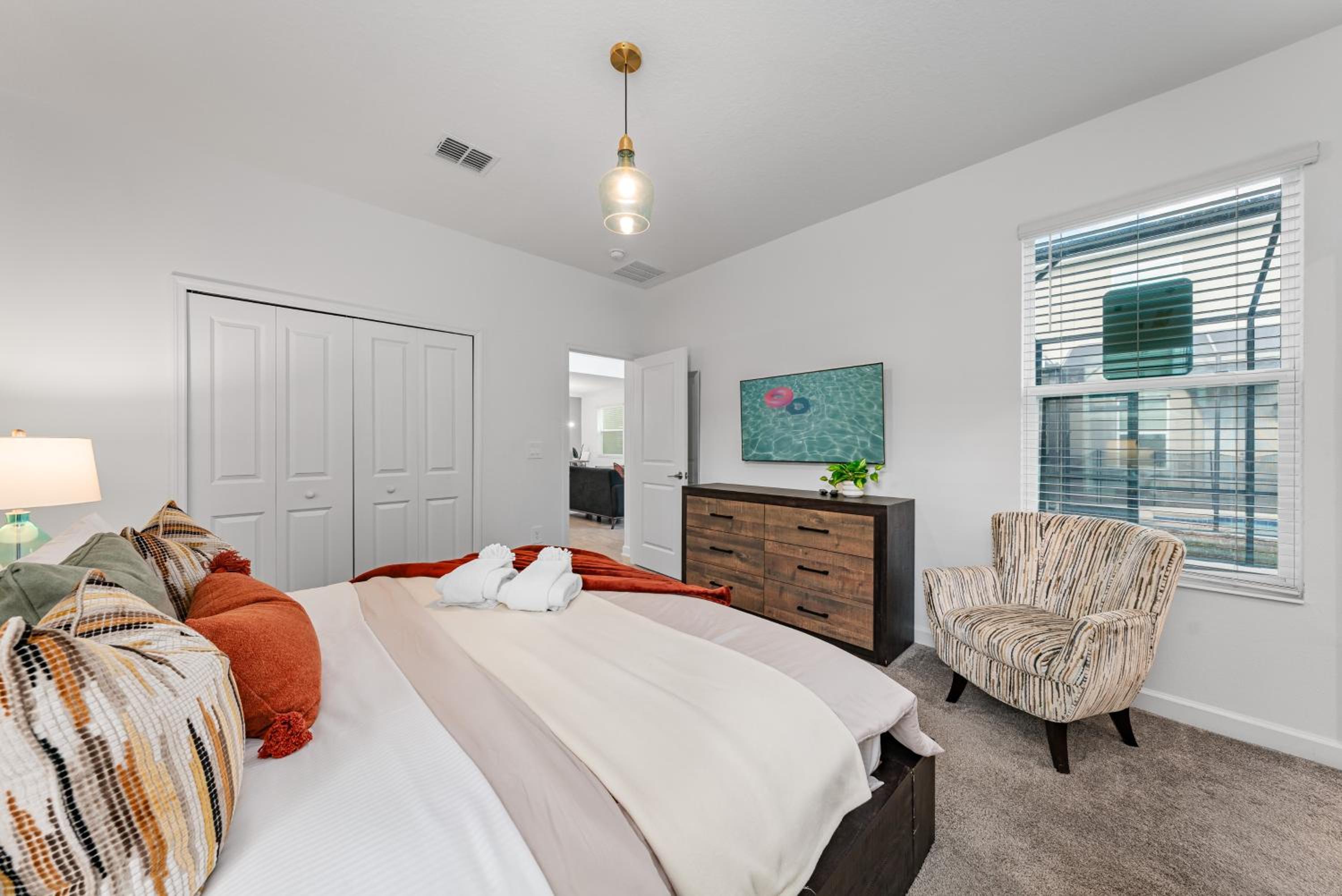 5BR/5BA Home & Storey Lake Water Park Amenities
