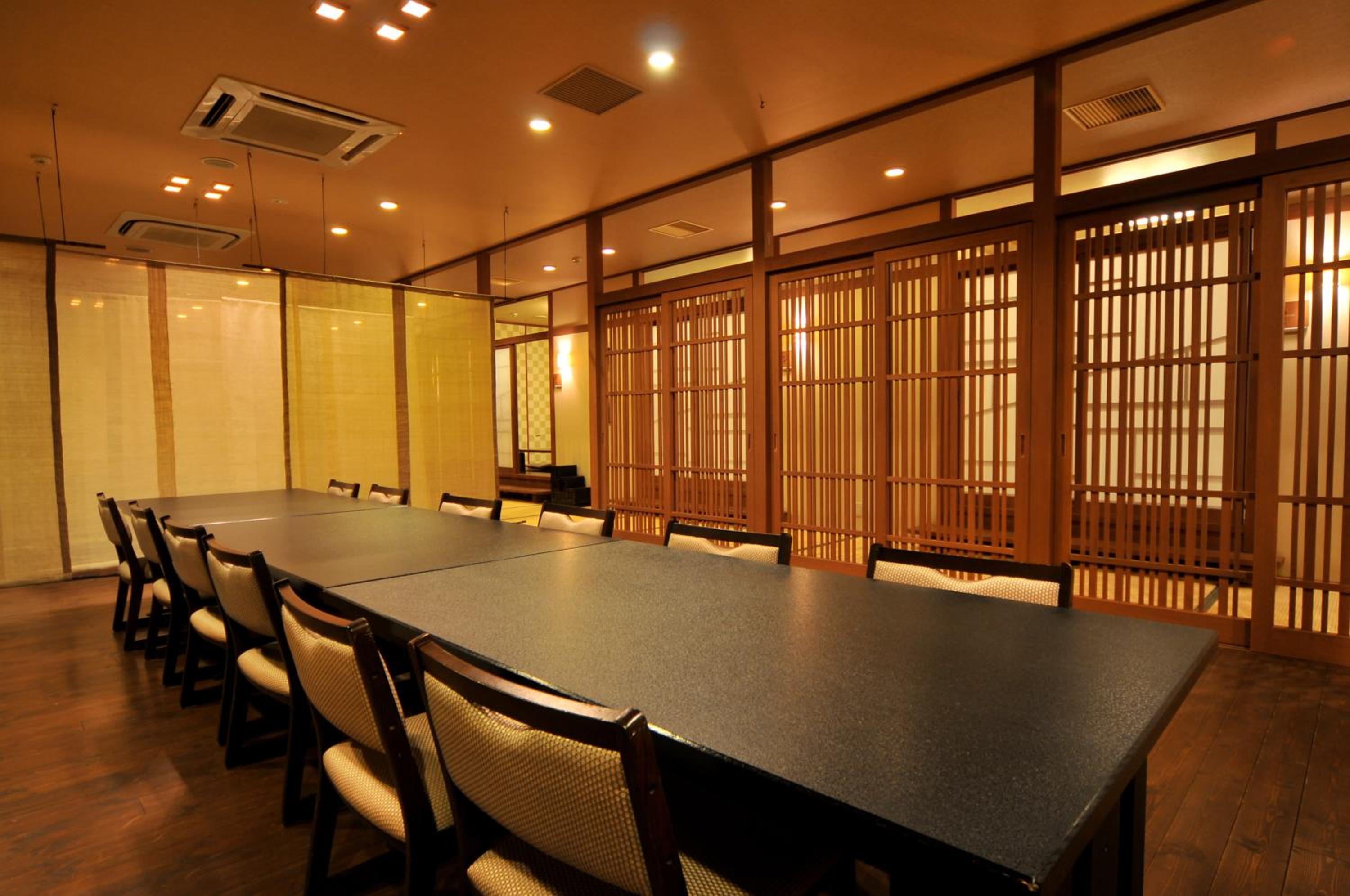 meeting & event spaces