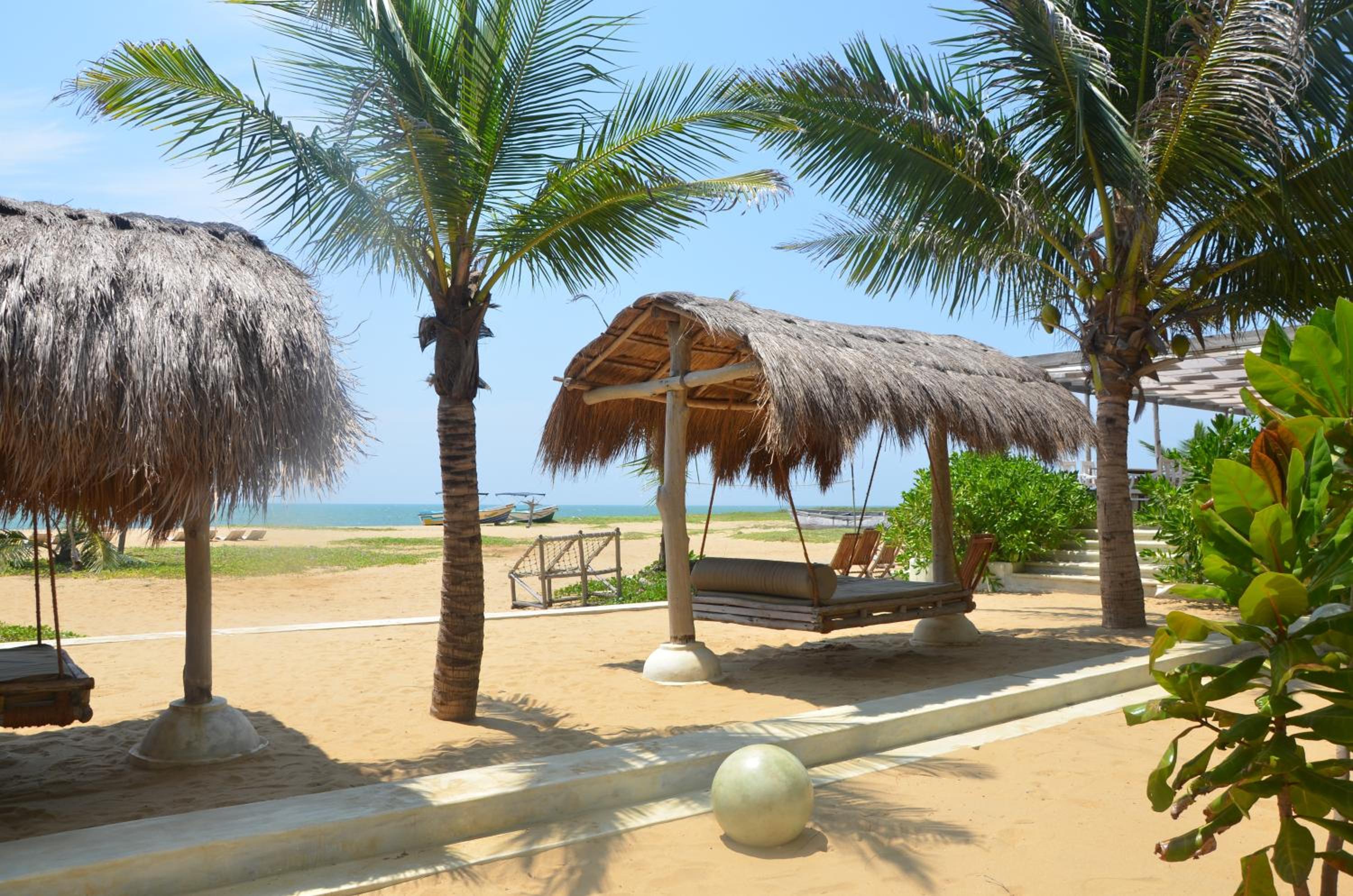 Dolphin Beach Resort