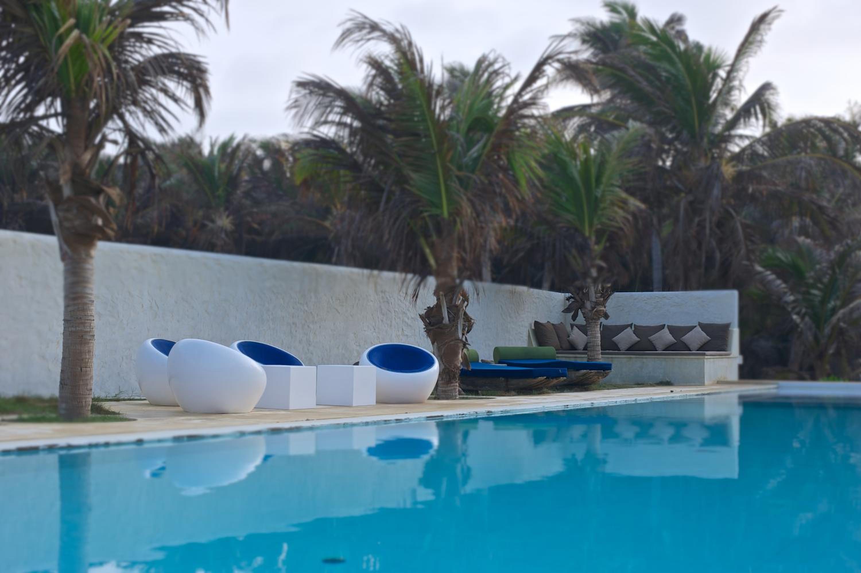 Dolphin Beach Resort