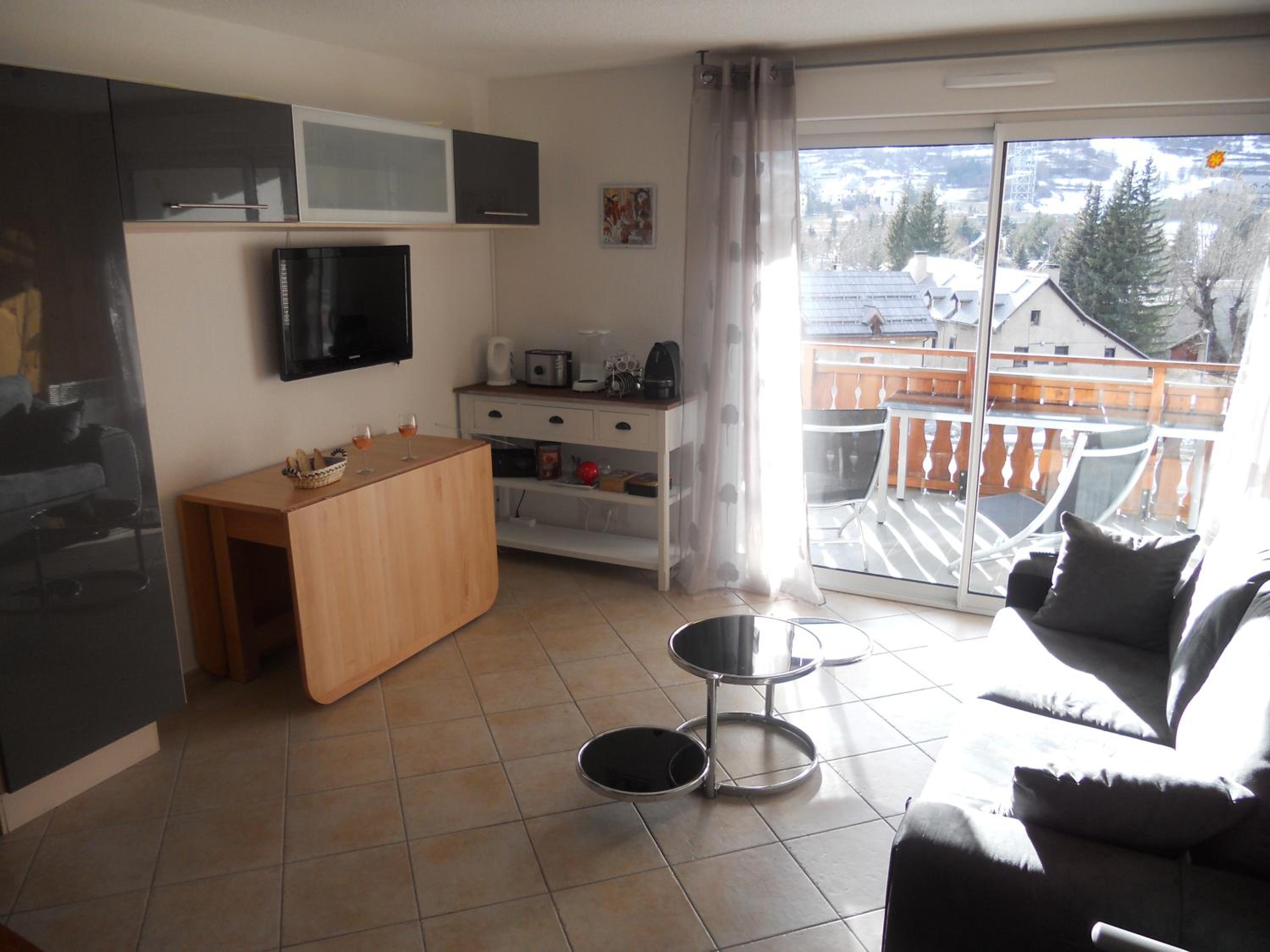 les gentianes view 2