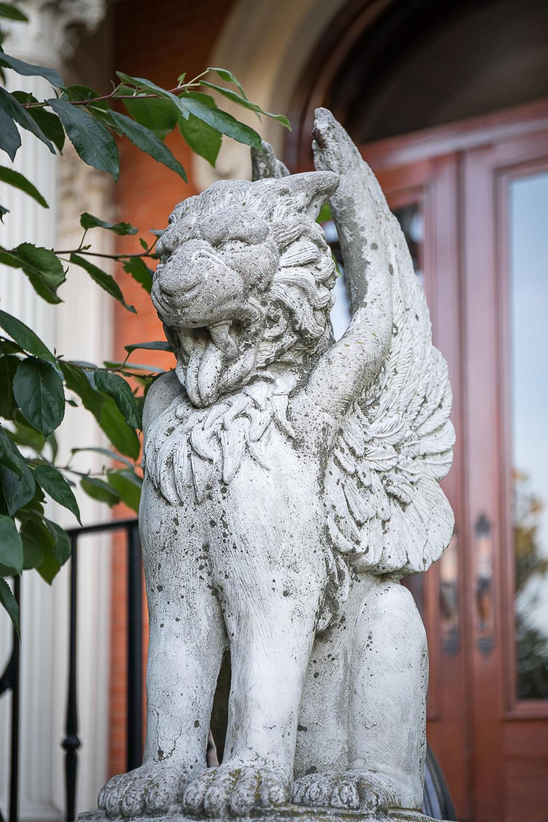 Buffalo Vacations - The Mansion on Delaware Avenue - Property Image 15