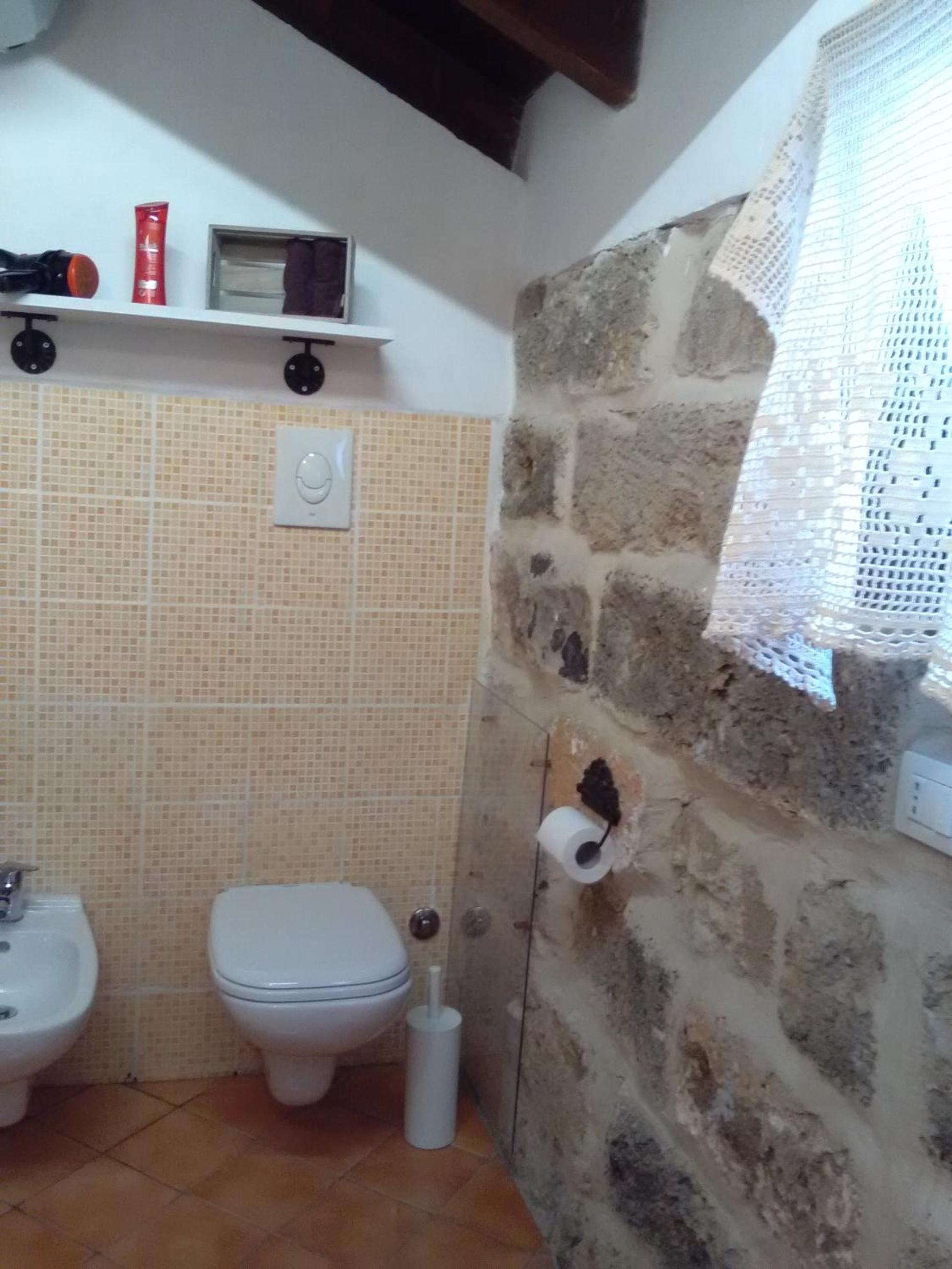 Photo 57