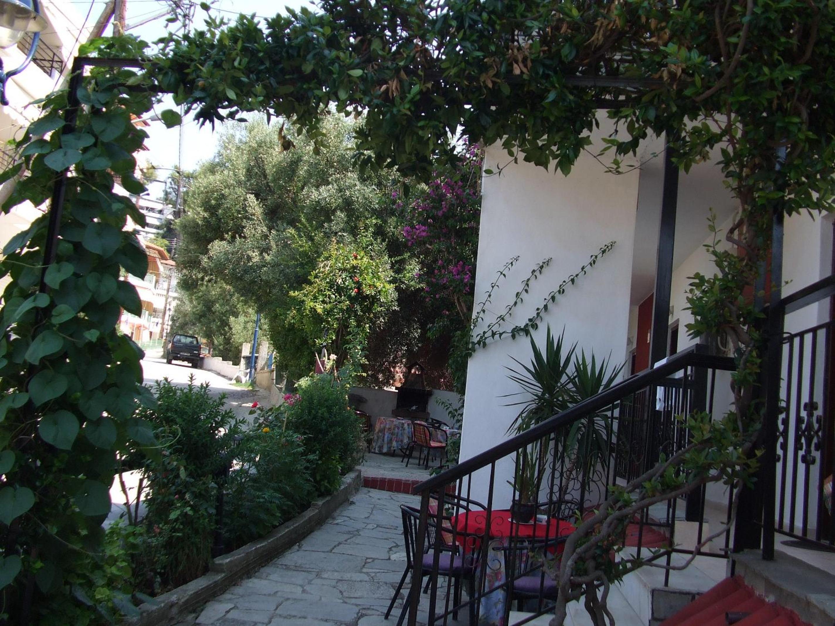 Studios Rosa view 2
