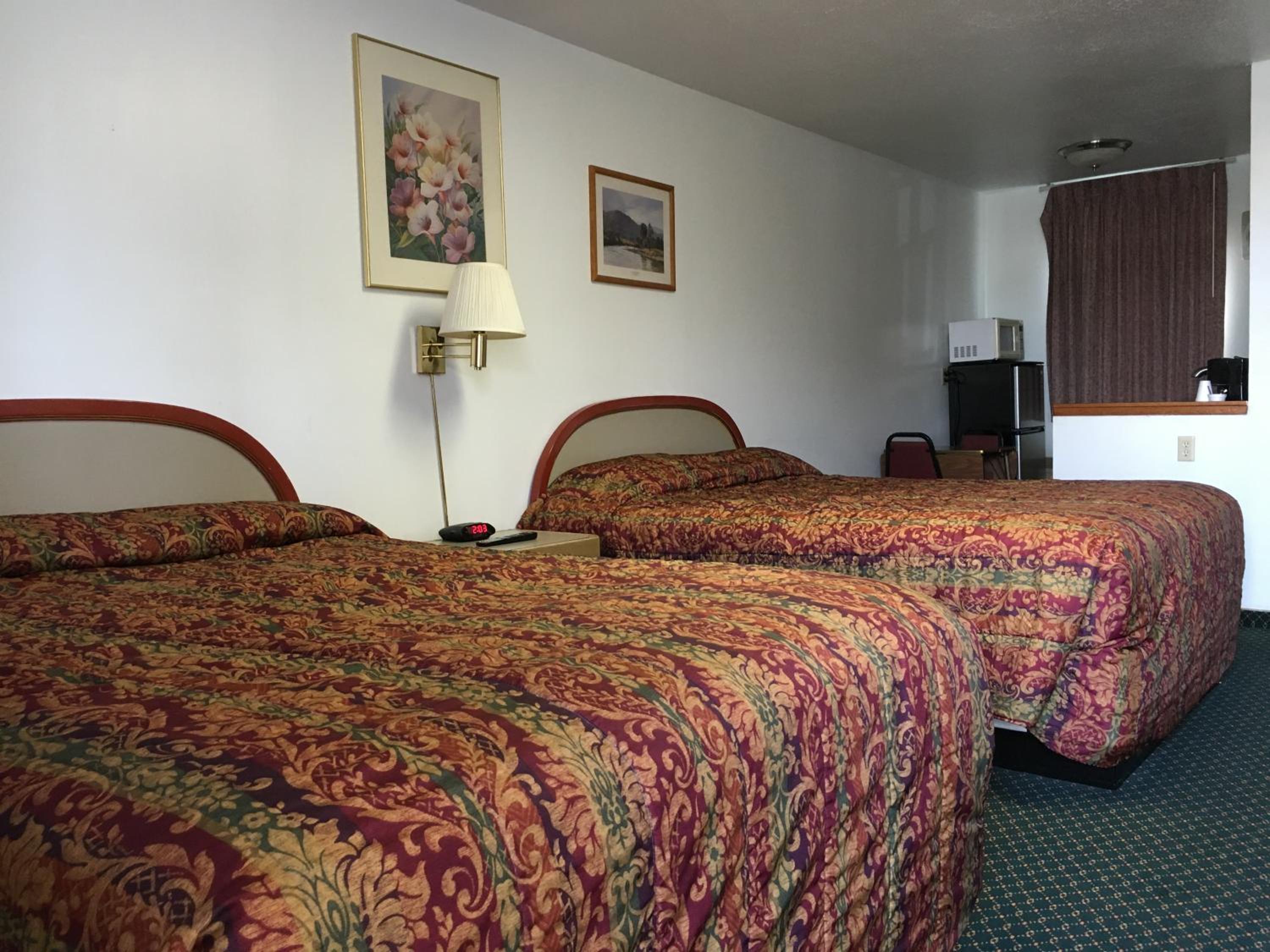Umatilla Inn & Suites