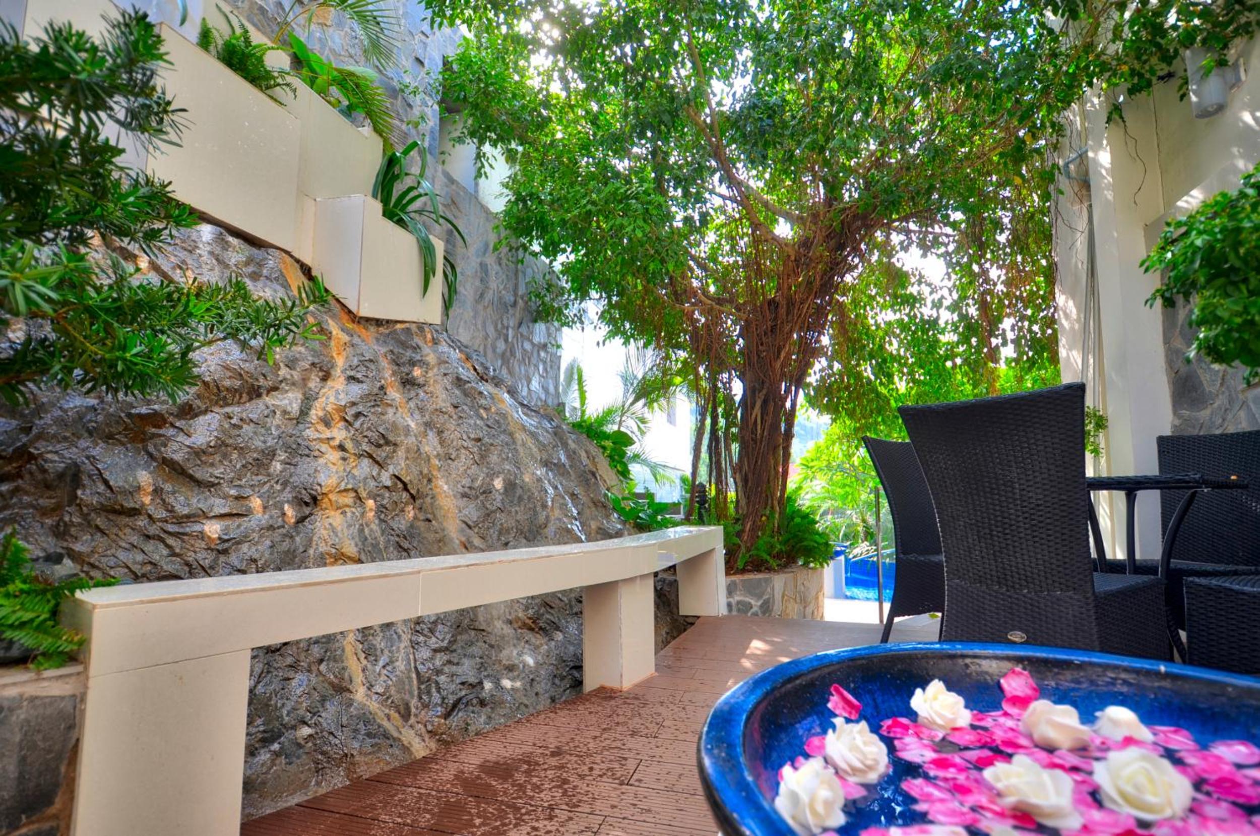 The Wind Resort - Tropical Hillside Escape