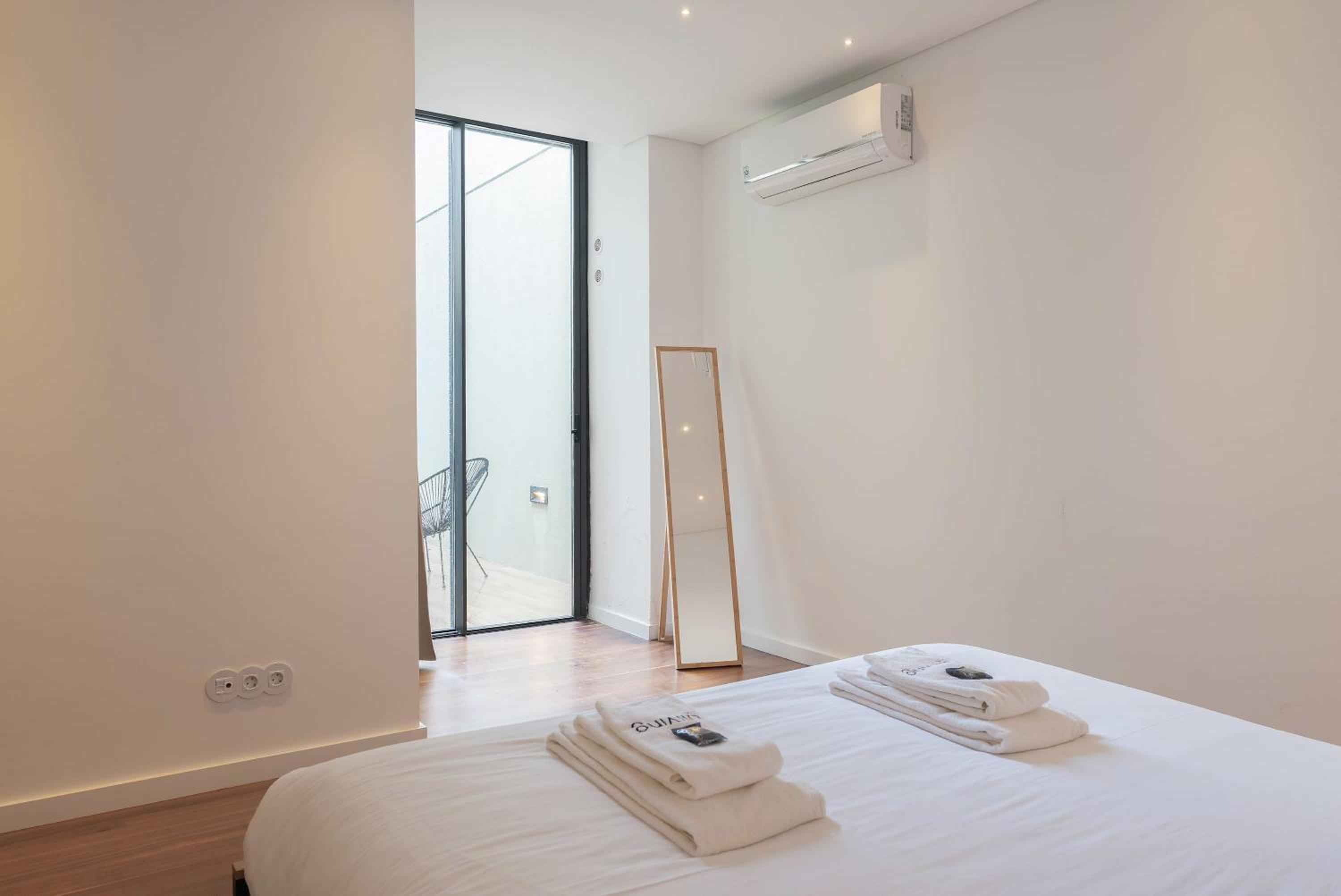 Liiiving in Porto - The Prestige Apartment C