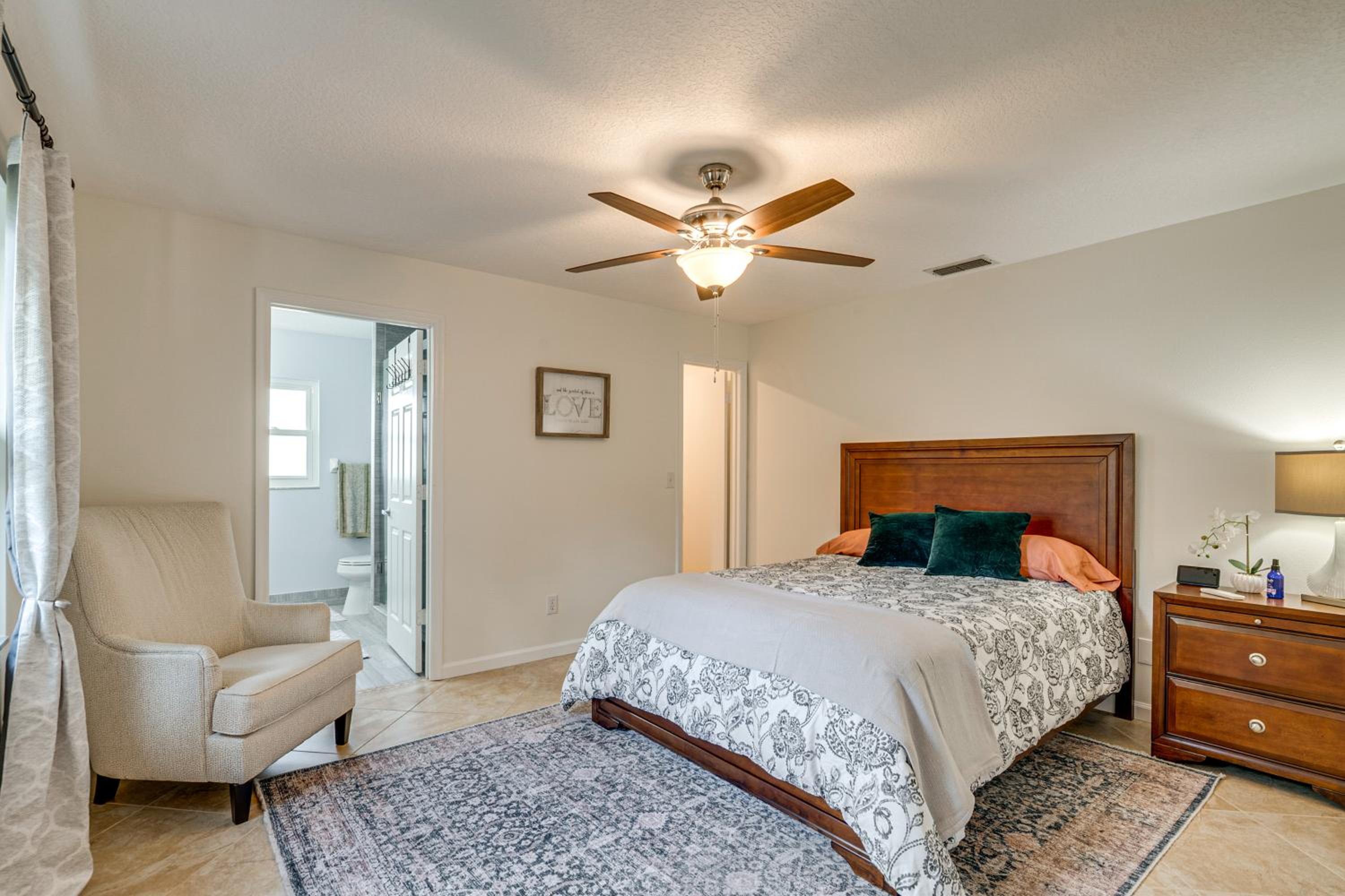 Pet-Friendly Home 12 Mi to WEC and Dtwn Ocala!