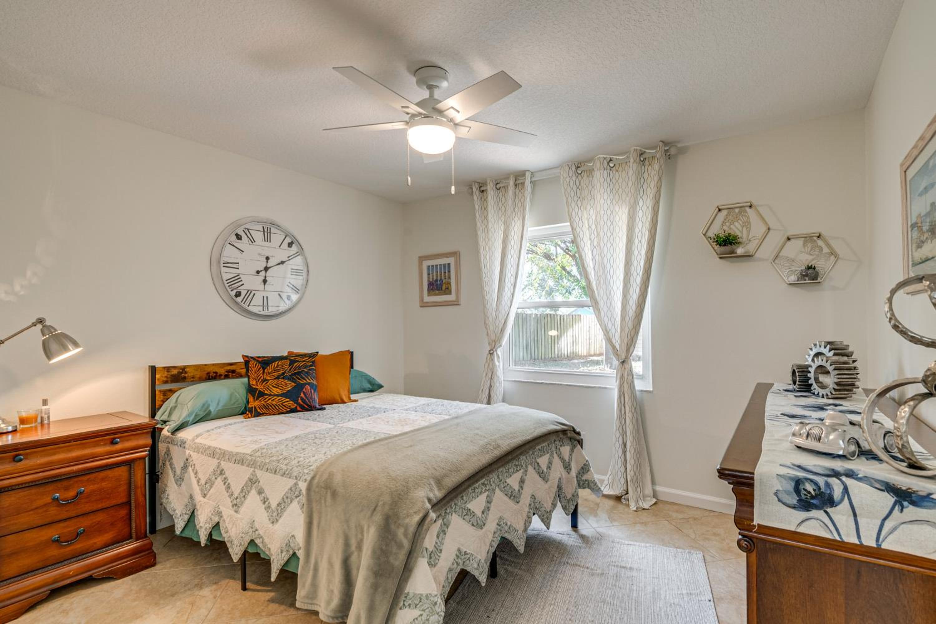 Pet-Friendly Home 12 Mi to WEC and Dtwn Ocala!