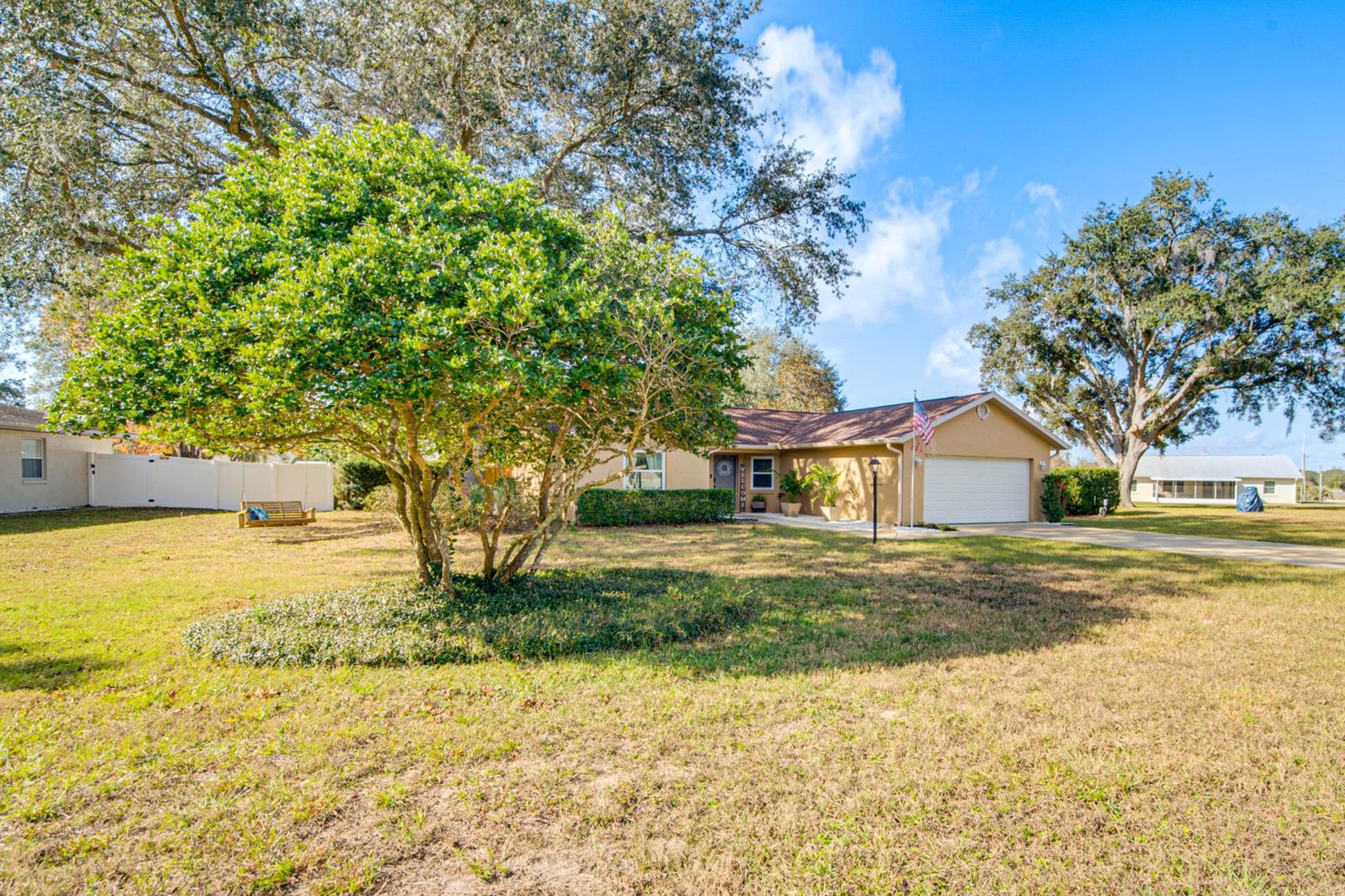 Pet-Friendly Home 12 Mi to WEC and Dtwn Ocala!