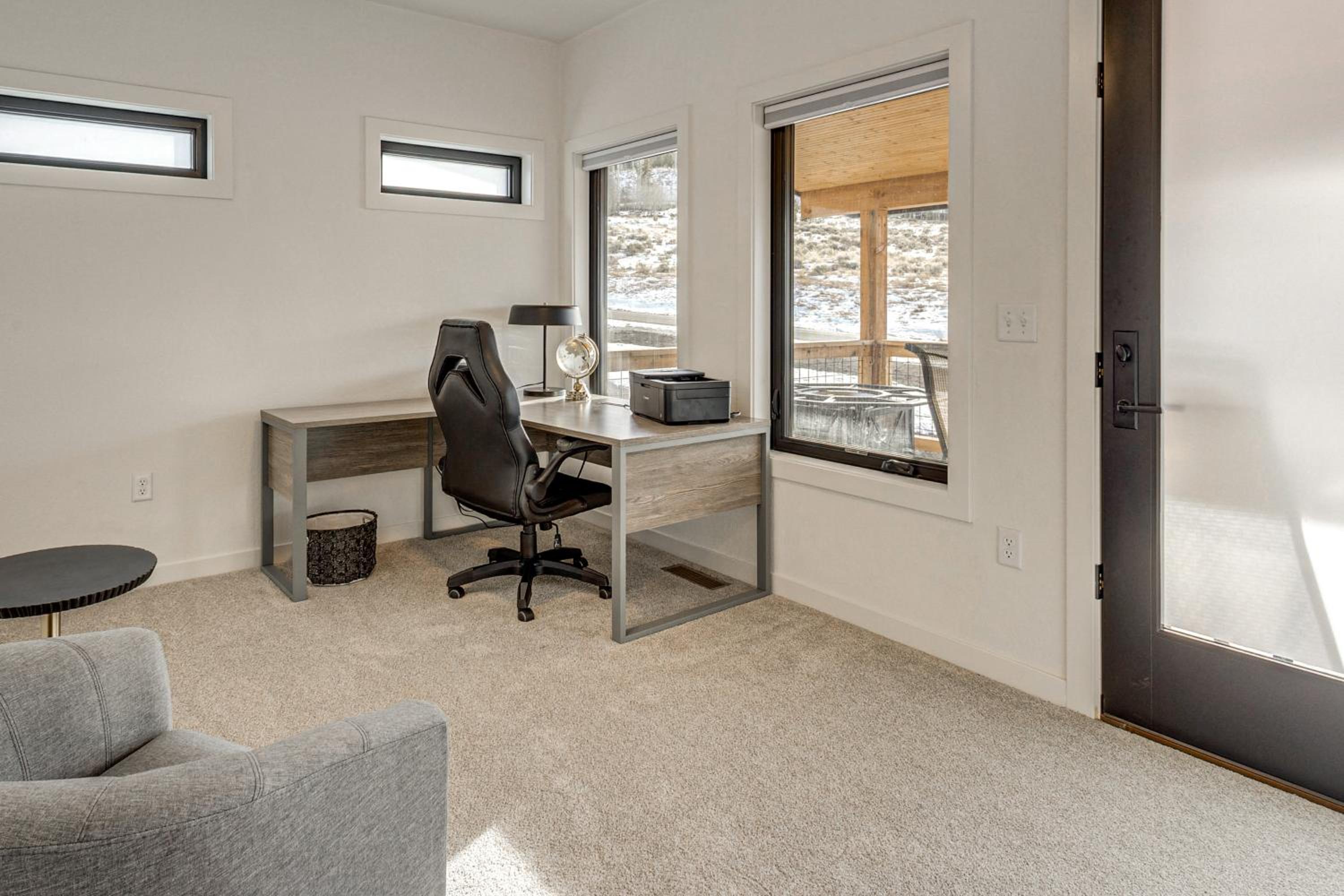 1 Mi to Granby Ranch Luxe Home with Mtn Views!