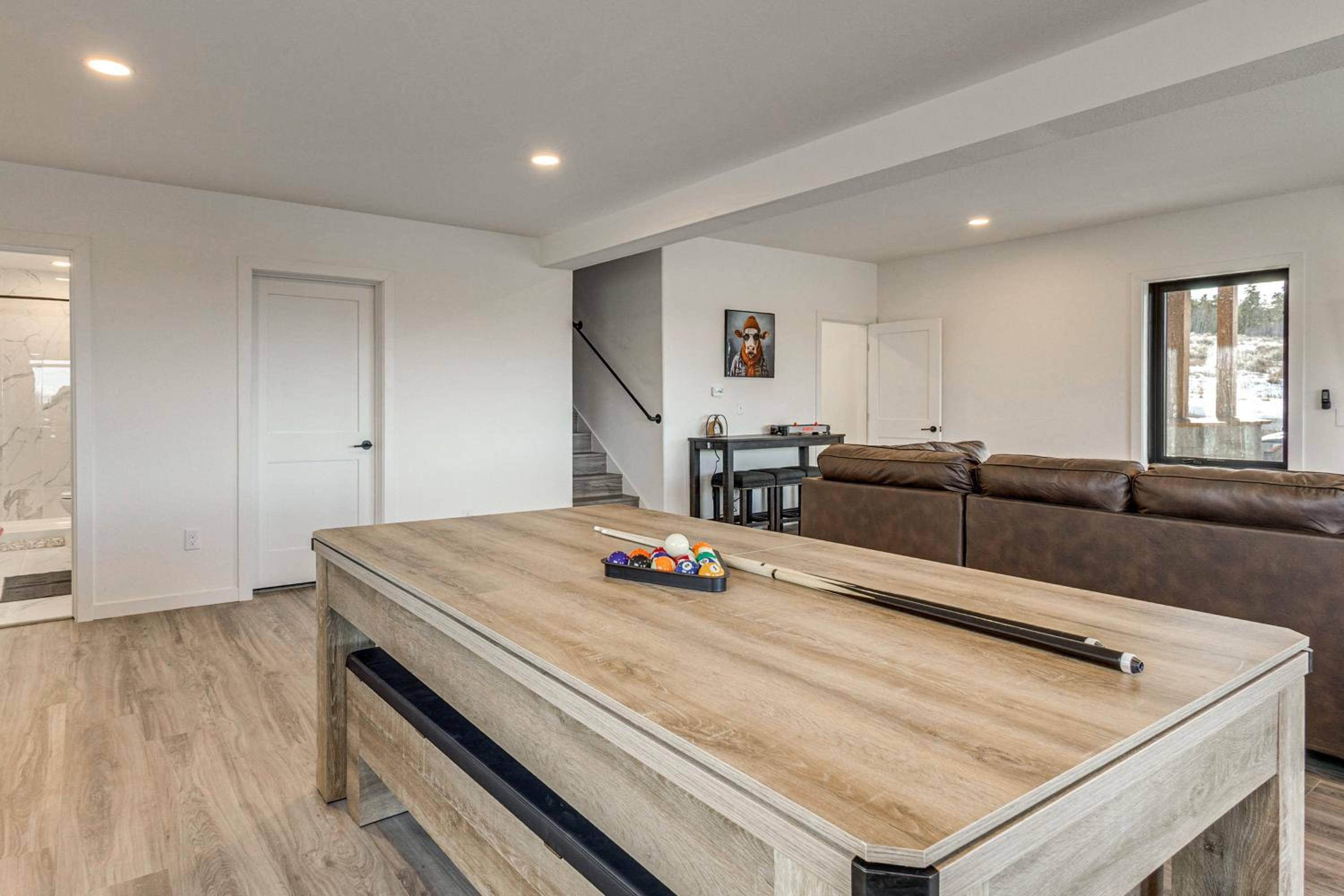 1 Mi to Granby Ranch Luxe Home with Mtn Views!