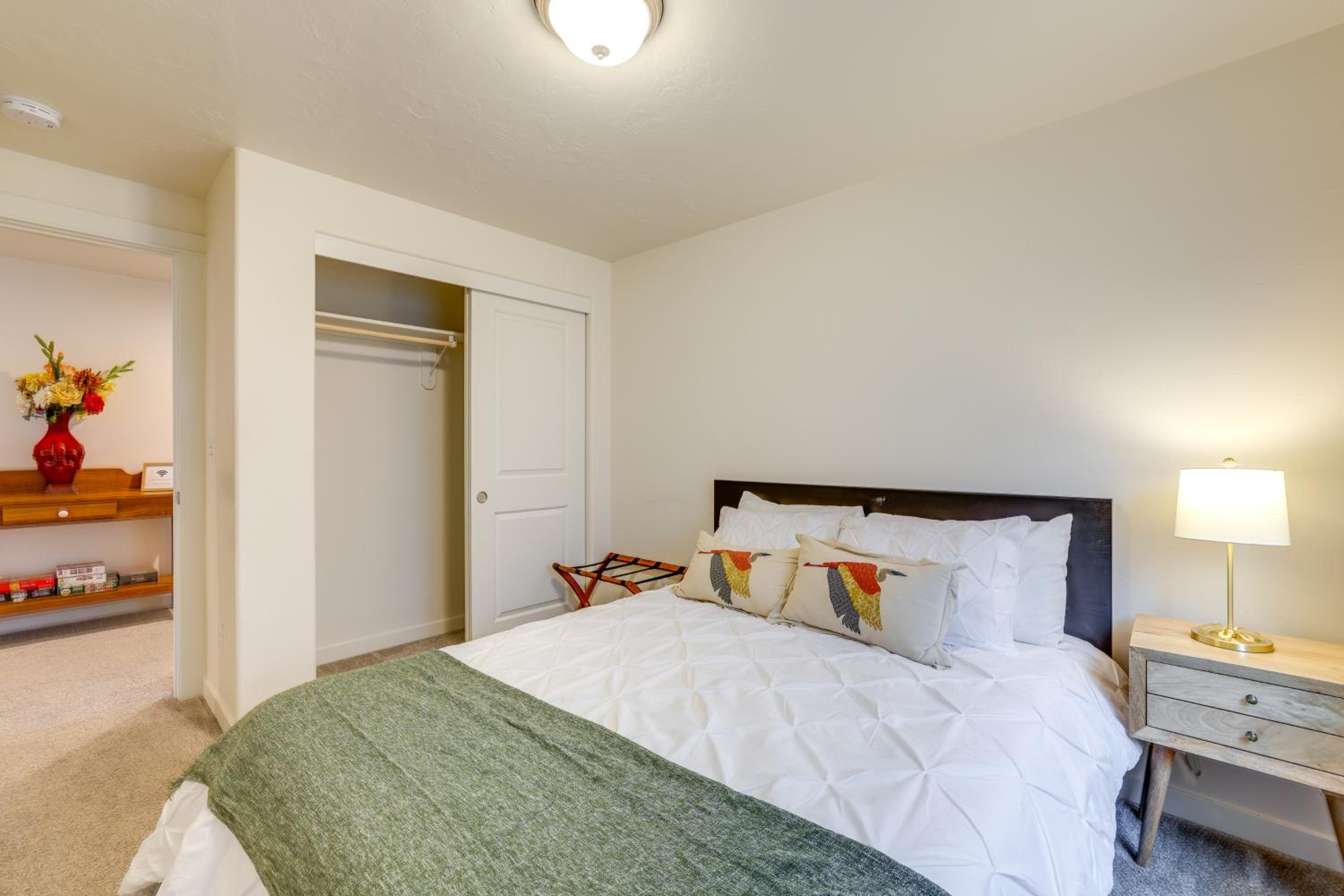 Private Suburban Hideaway 10 Mi to Dtwn Nampa!