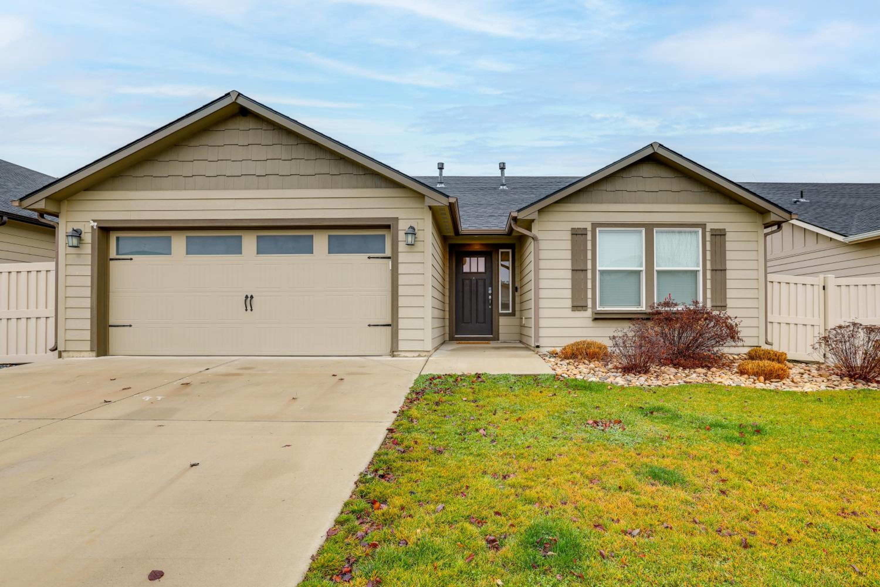 Private Suburban Hideaway 10 Mi to Dtwn Nampa!