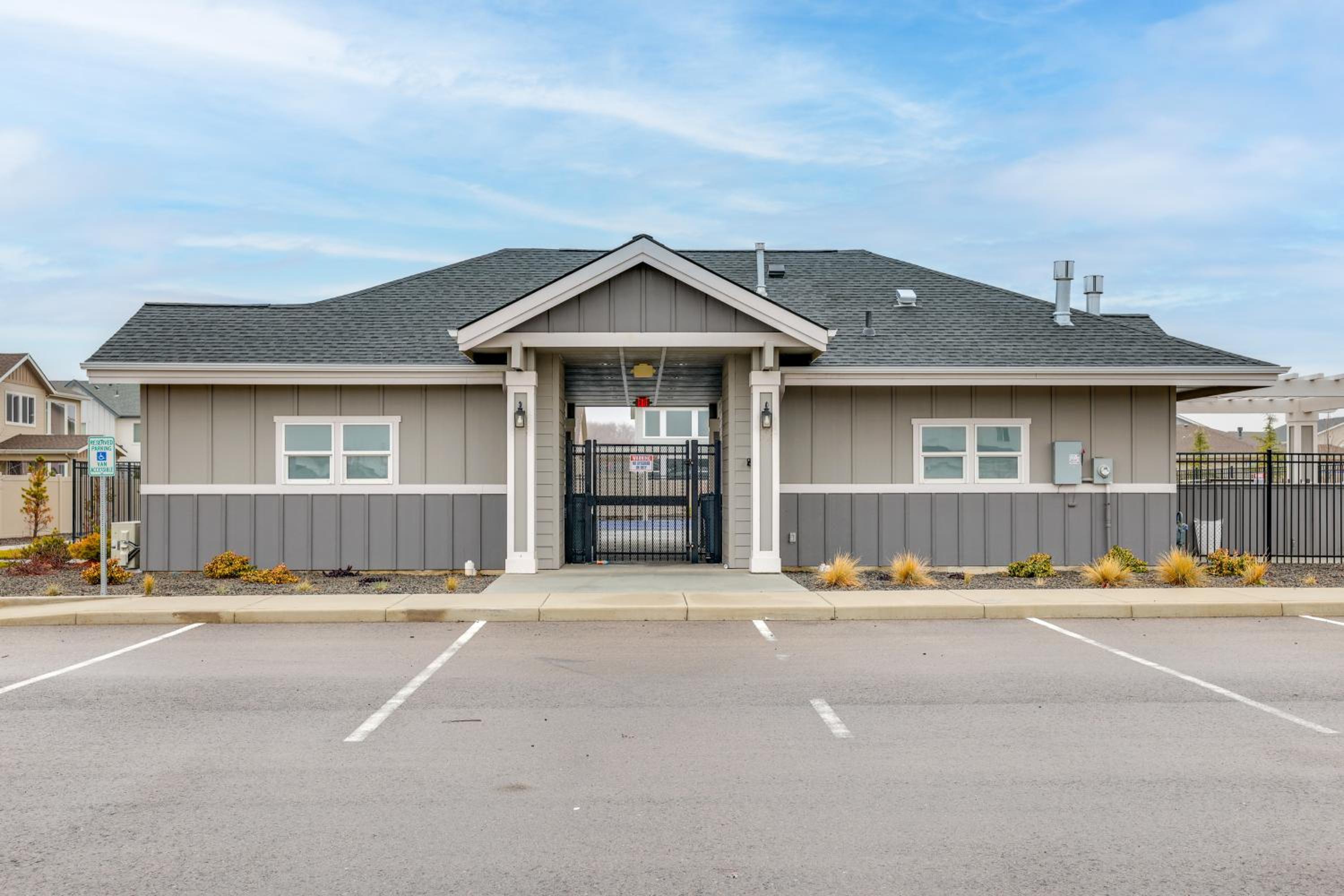 Newly Built Home with Yard, 4 Mi to Dtwn Caldwell!