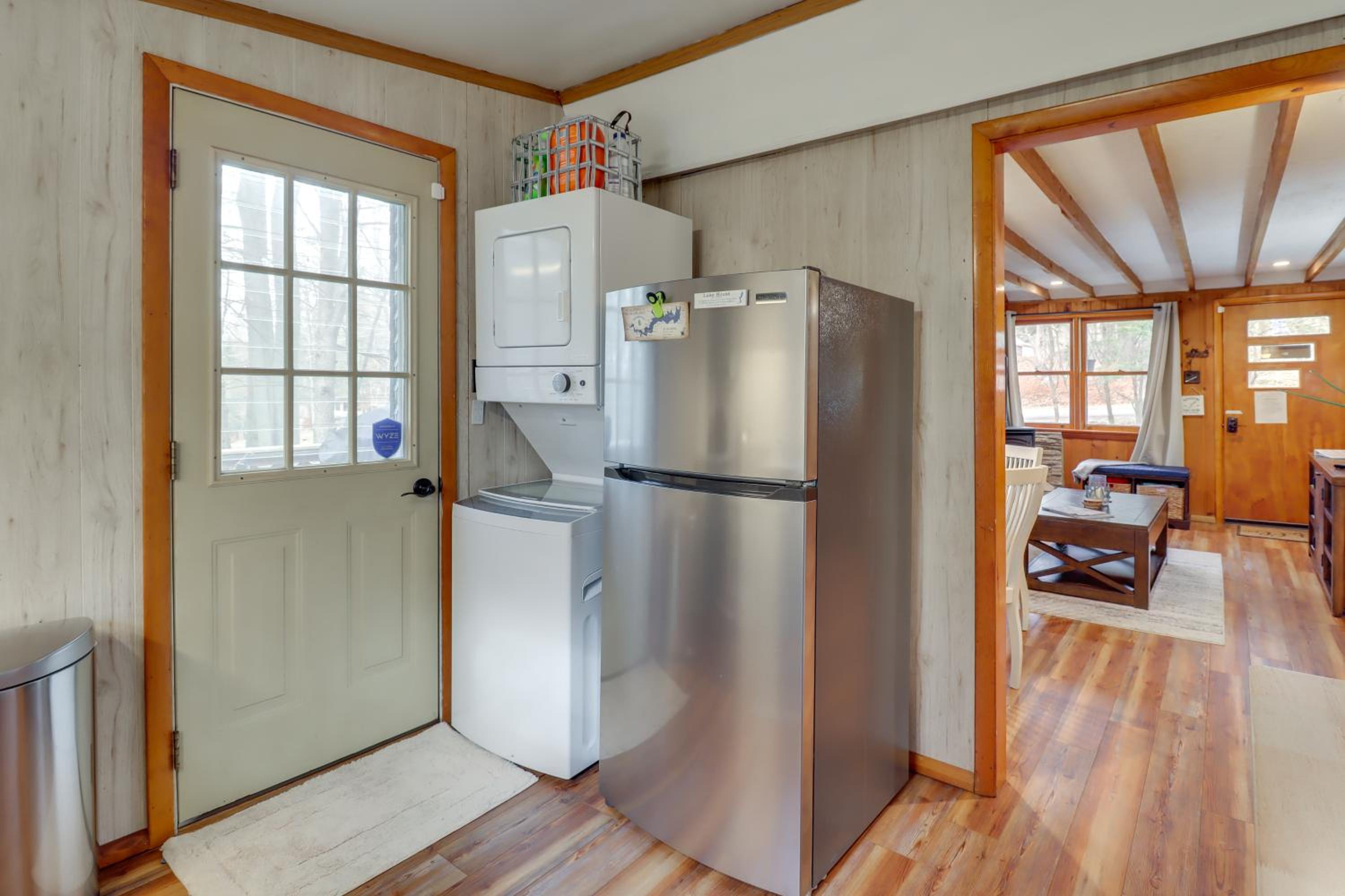Cozy Lake Wallenpaupack Cabin with Community Perks