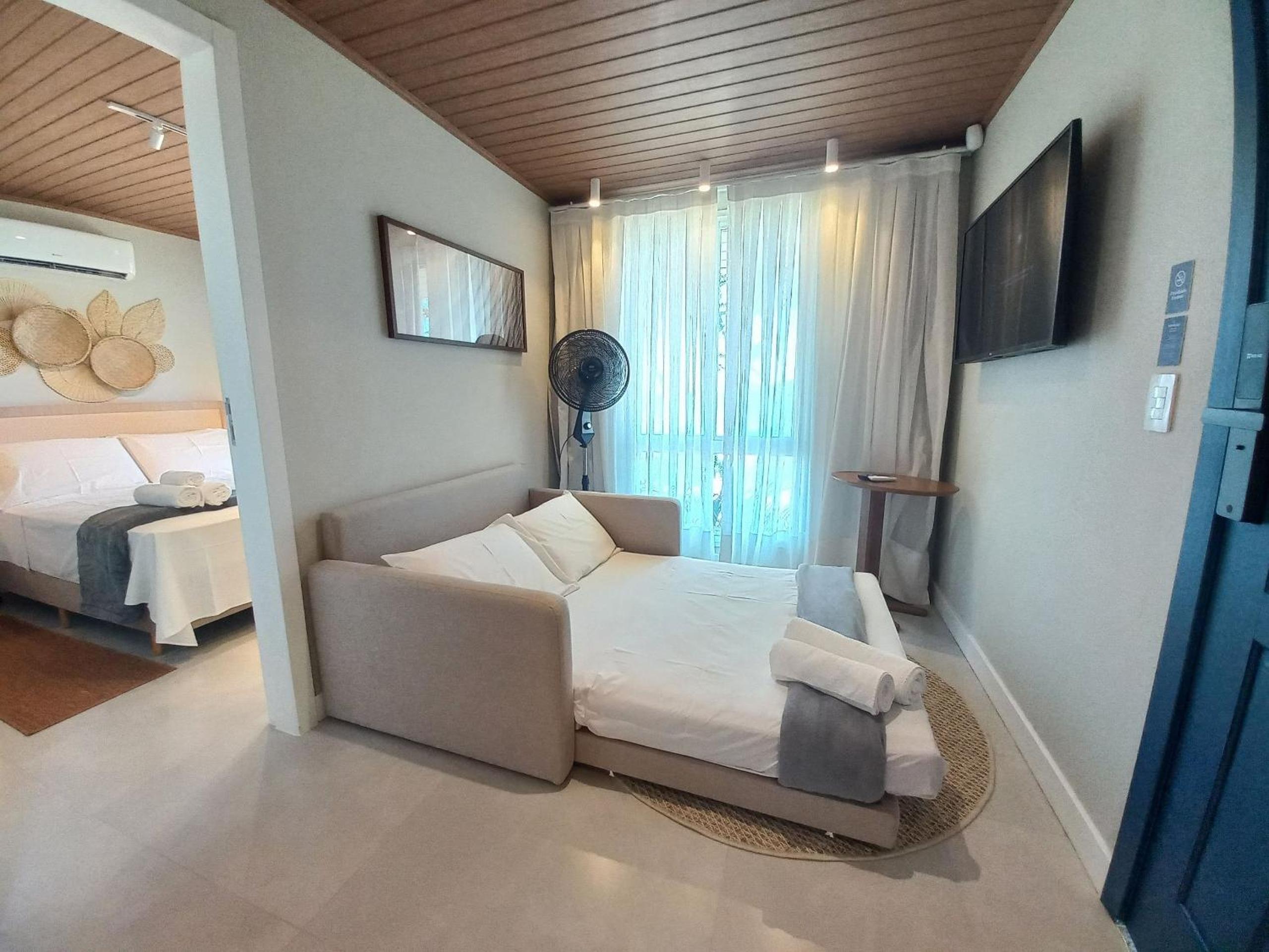 Beachfront condominium in Morro das Pedras - FTSs