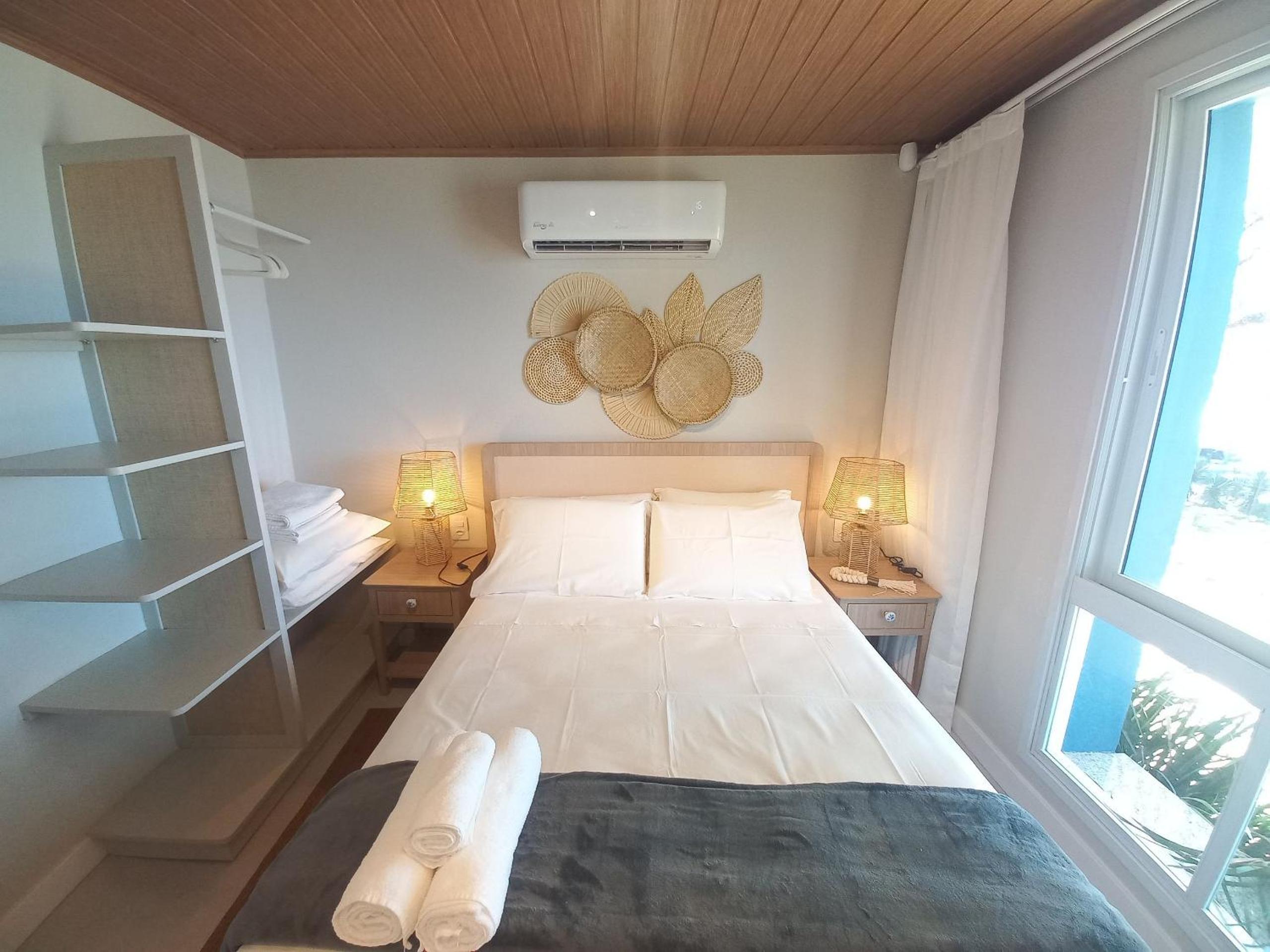 Beachfront condominium in Morro das Pedras - FTSs