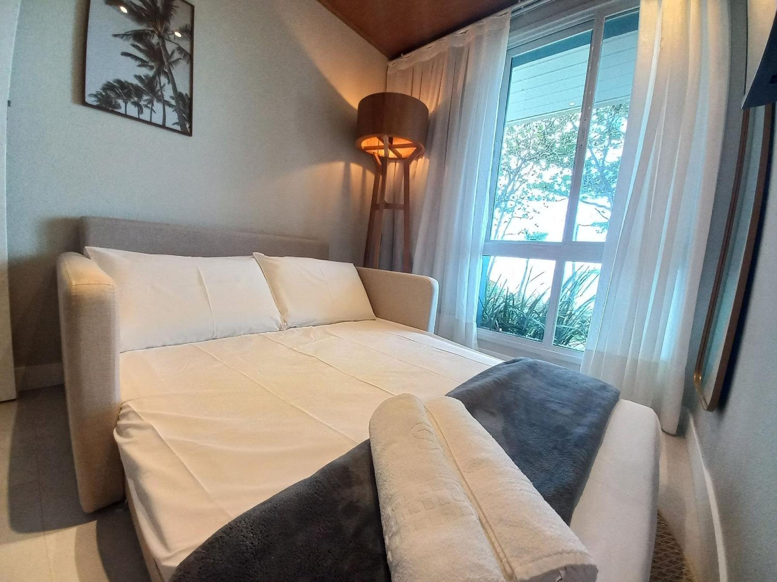 Beachfront condominium in Morro das Pedras - FTSs