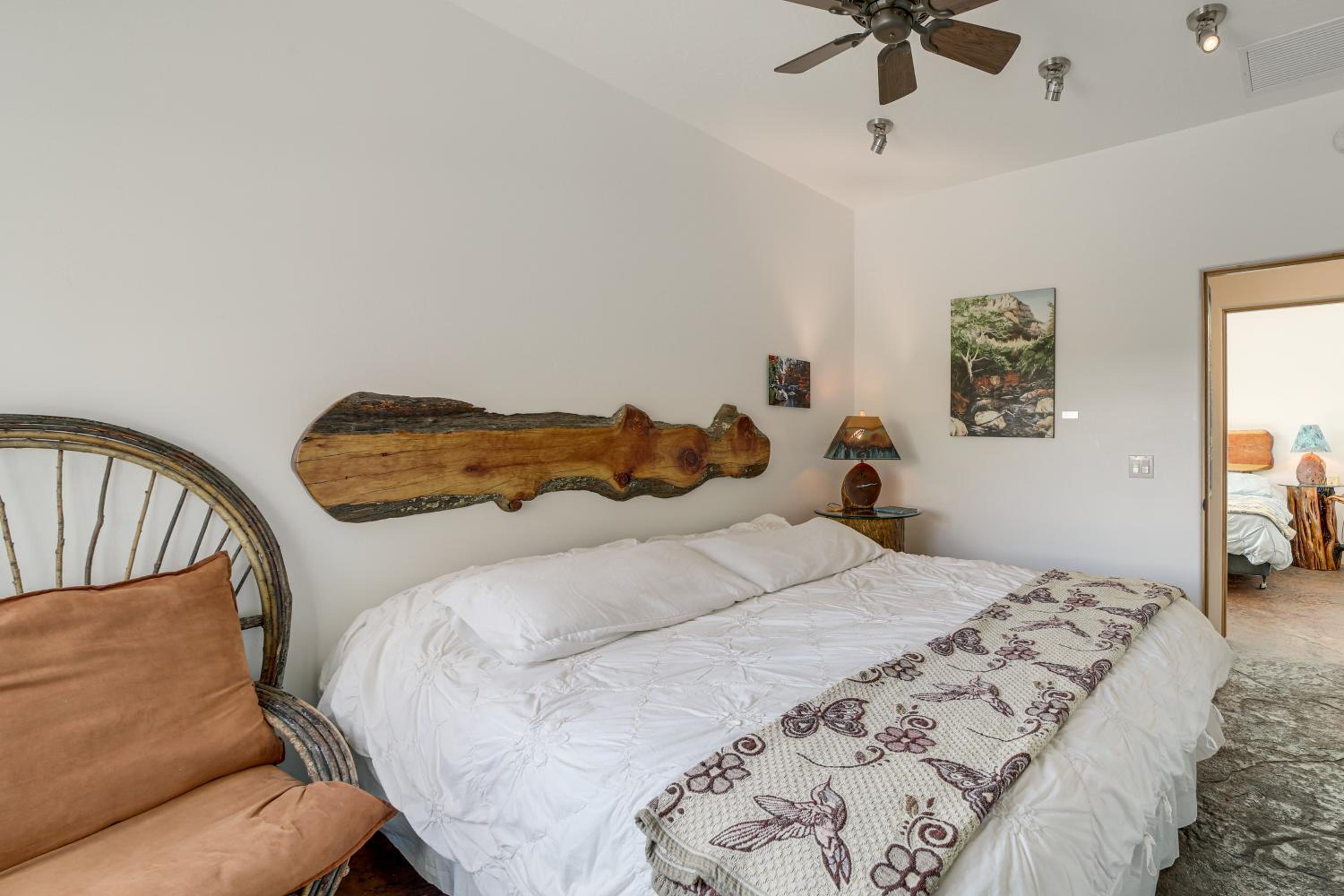 Surrounding Mtn and Valley Views! Cornville Getaway