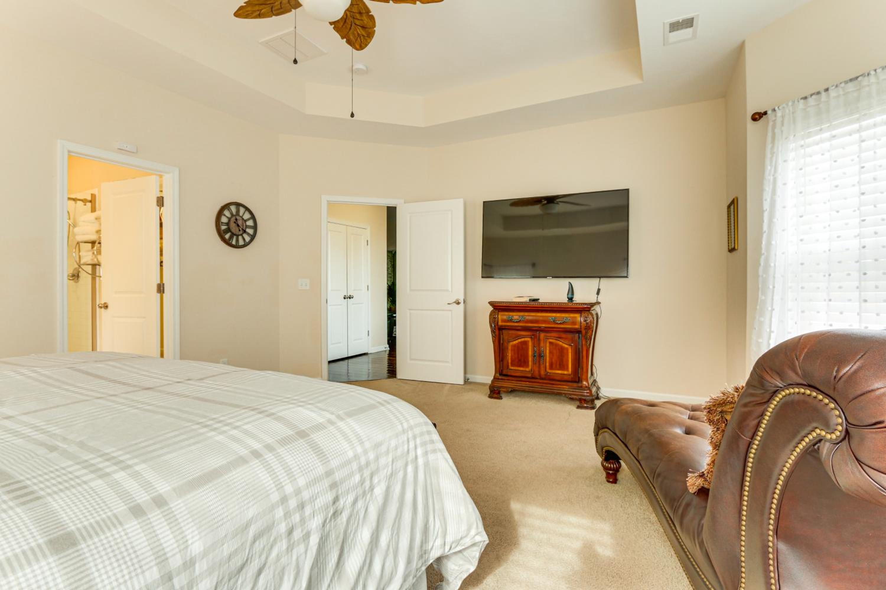 Community Pool! Family-Friendly Savannah Retreat