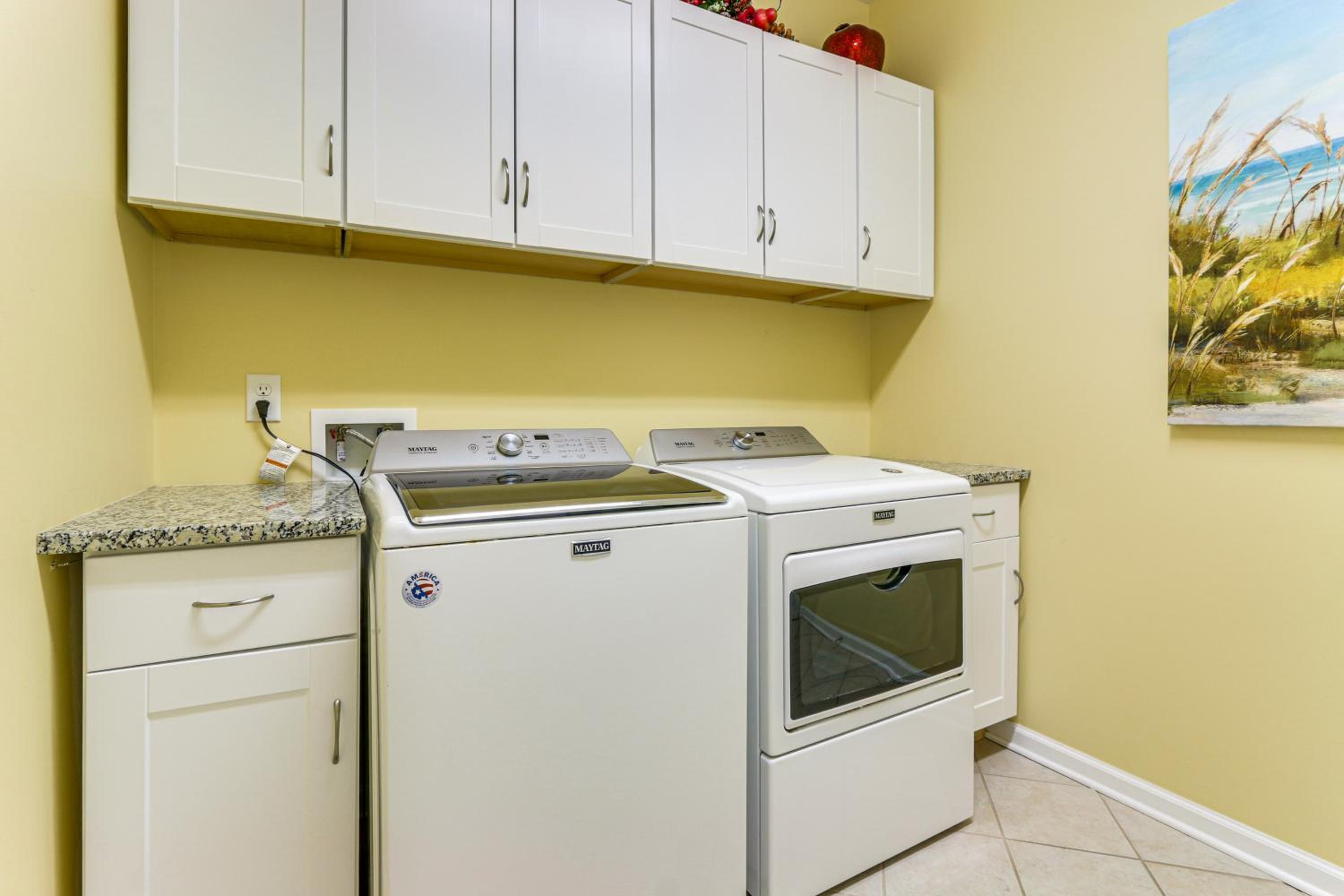 Community Pool! Family-Friendly Savannah Retreat